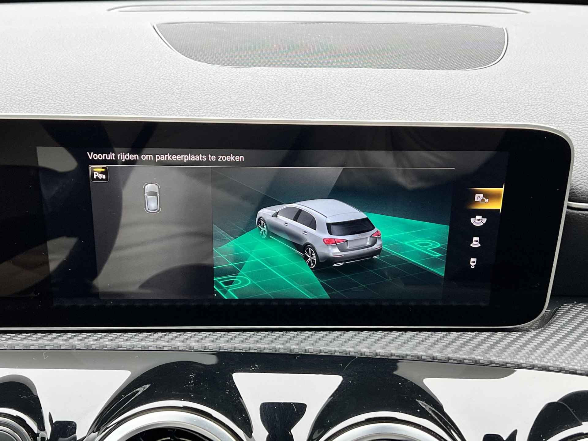 Mercedes-Benz A-klasse Business Solution Wide Screen, Apple Carplay, Night Pakket, Leder, LED, Stoelverwarming, Airco, Cruise Control, Isofix (MET GARANTIE*) - 33/37