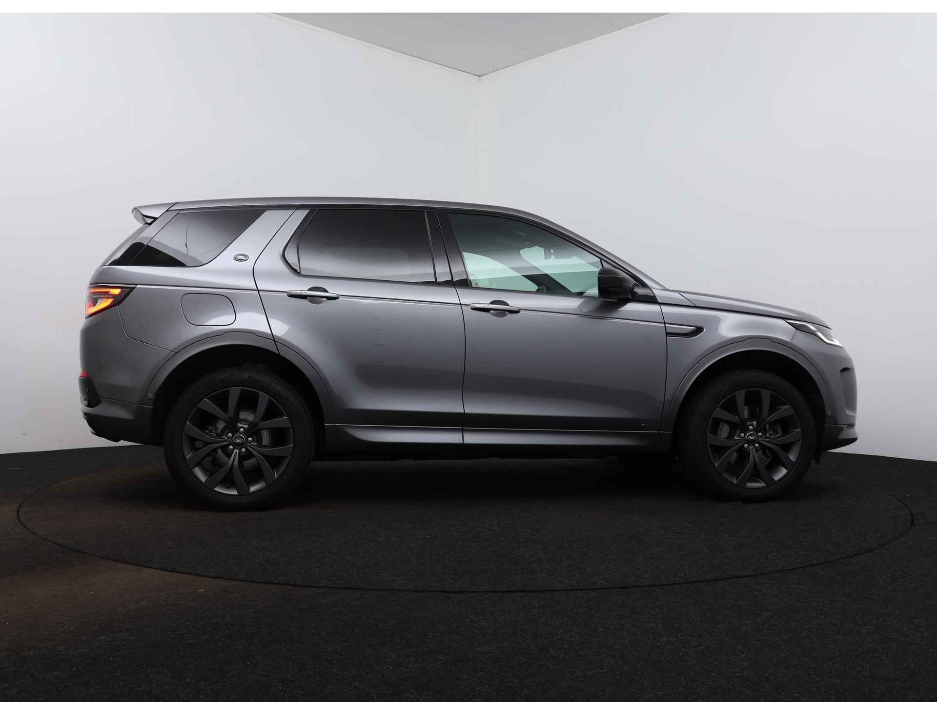 Land Rover Discovery Sport P300e R-Dynamic - 5/26