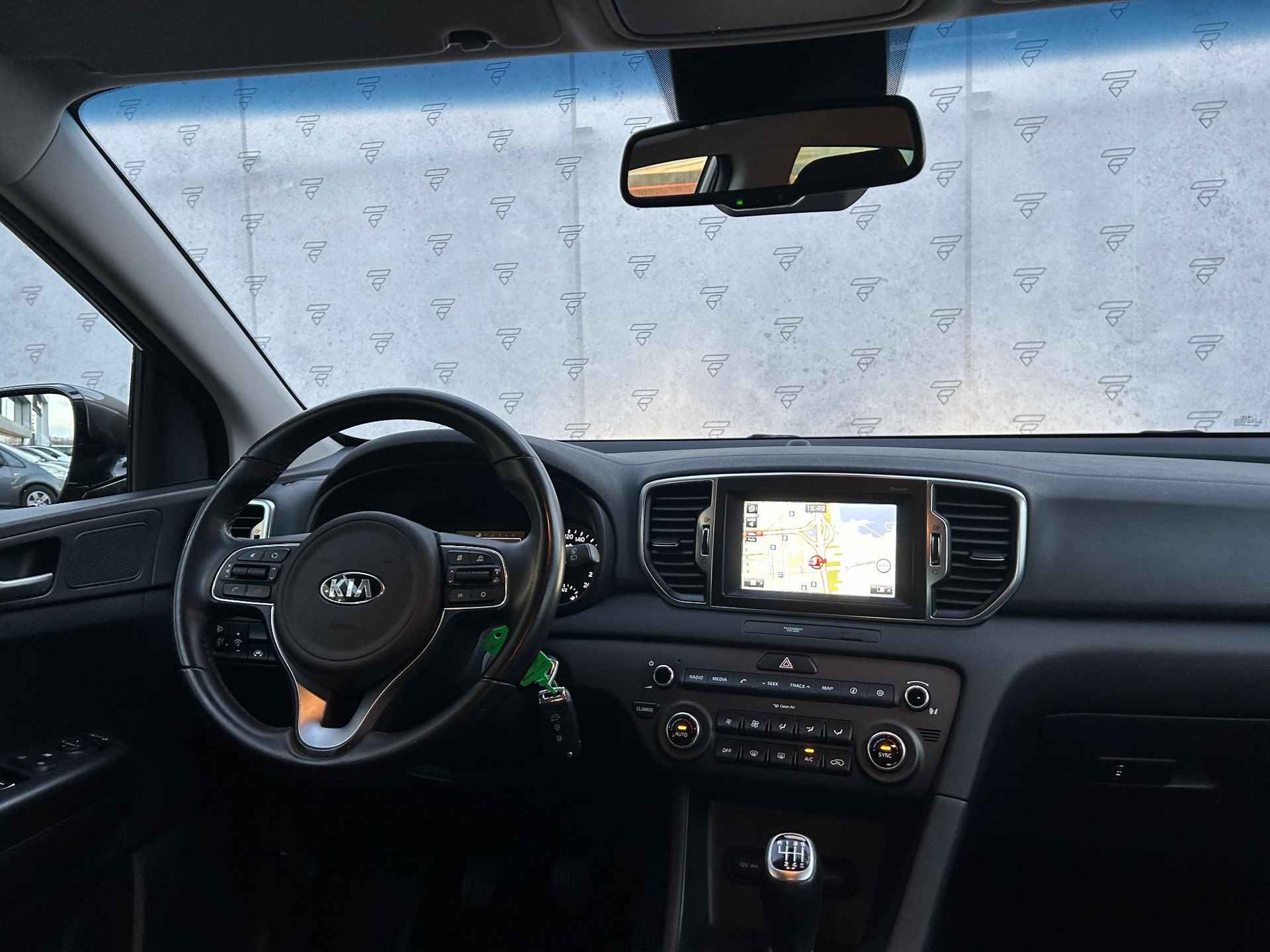 Kia Sportage 1.6 GDI First Edition Navigatie | Cruise Control | Bluetooth | Camera | Navi | Trekhaak | Airco | Clima | Sensoren | - 25/26