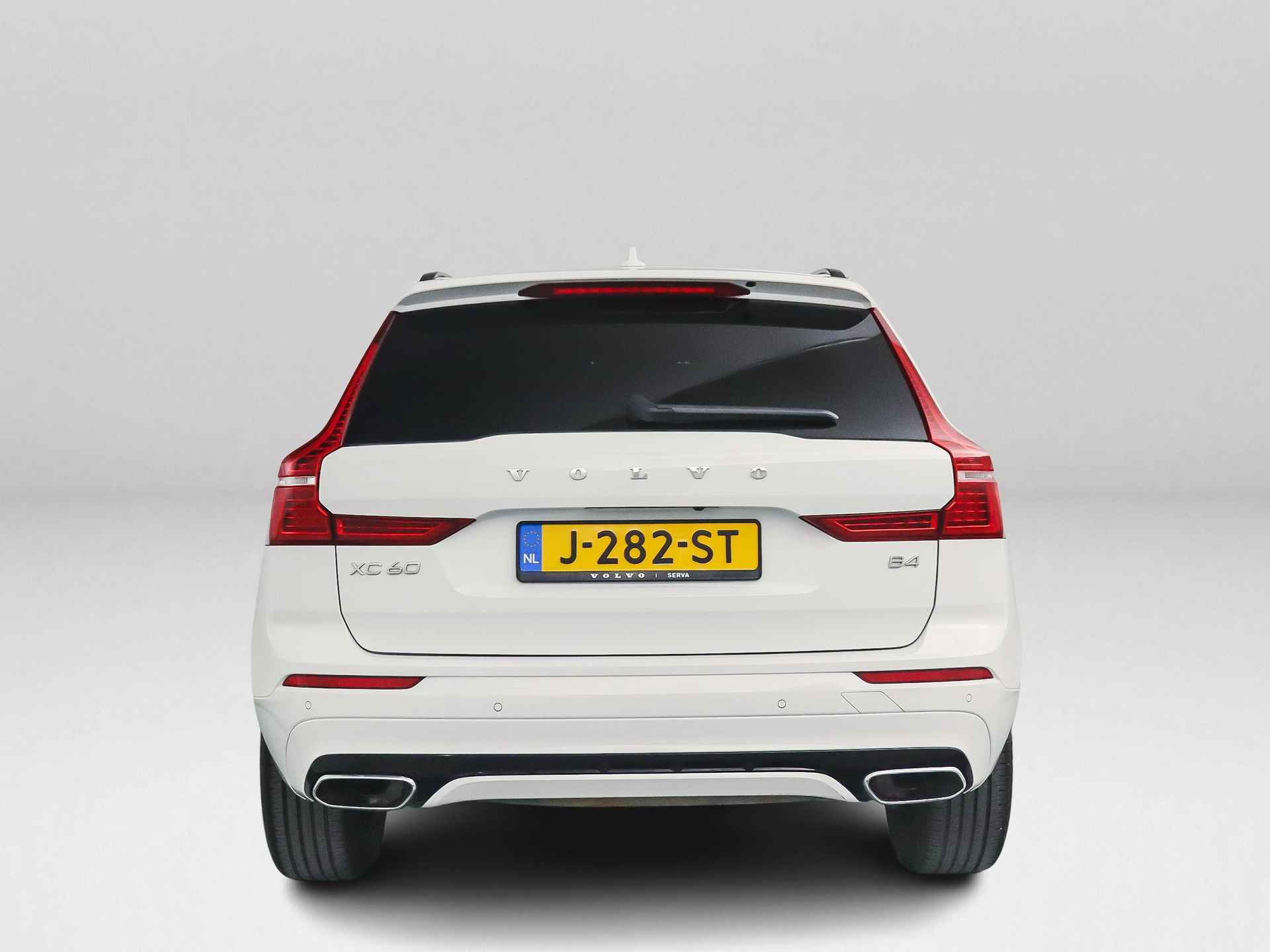 Volvo XC60 B4 Aut. R-Design | Stoel- en stuurverwarming | Parkeercamera - 13/39