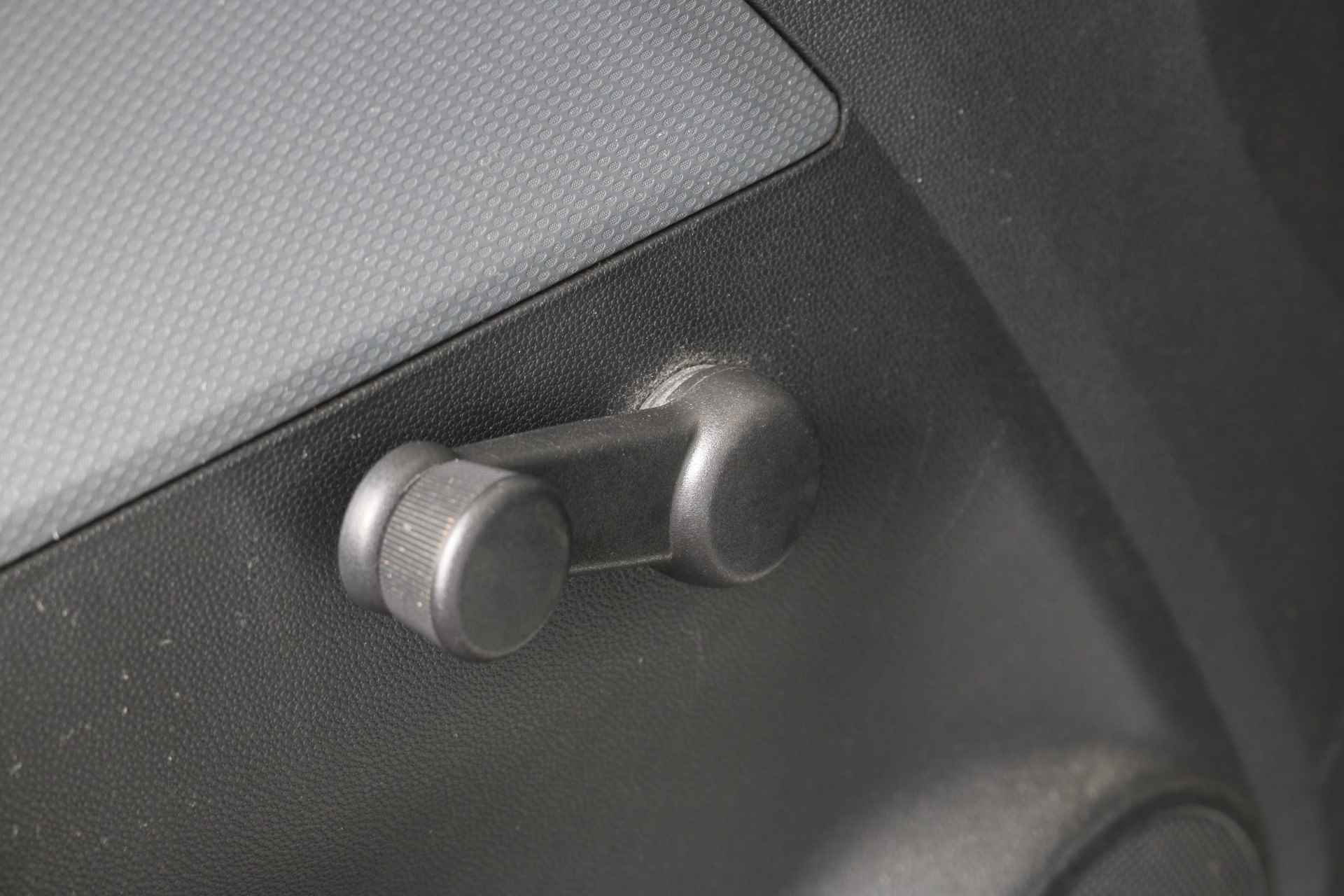 Opel Agila 1.0-12v 68 pk Selection | Stuurbekrachtiging | 4 Airbags | A.B.S. | Radio-cd speler | - 17/31
