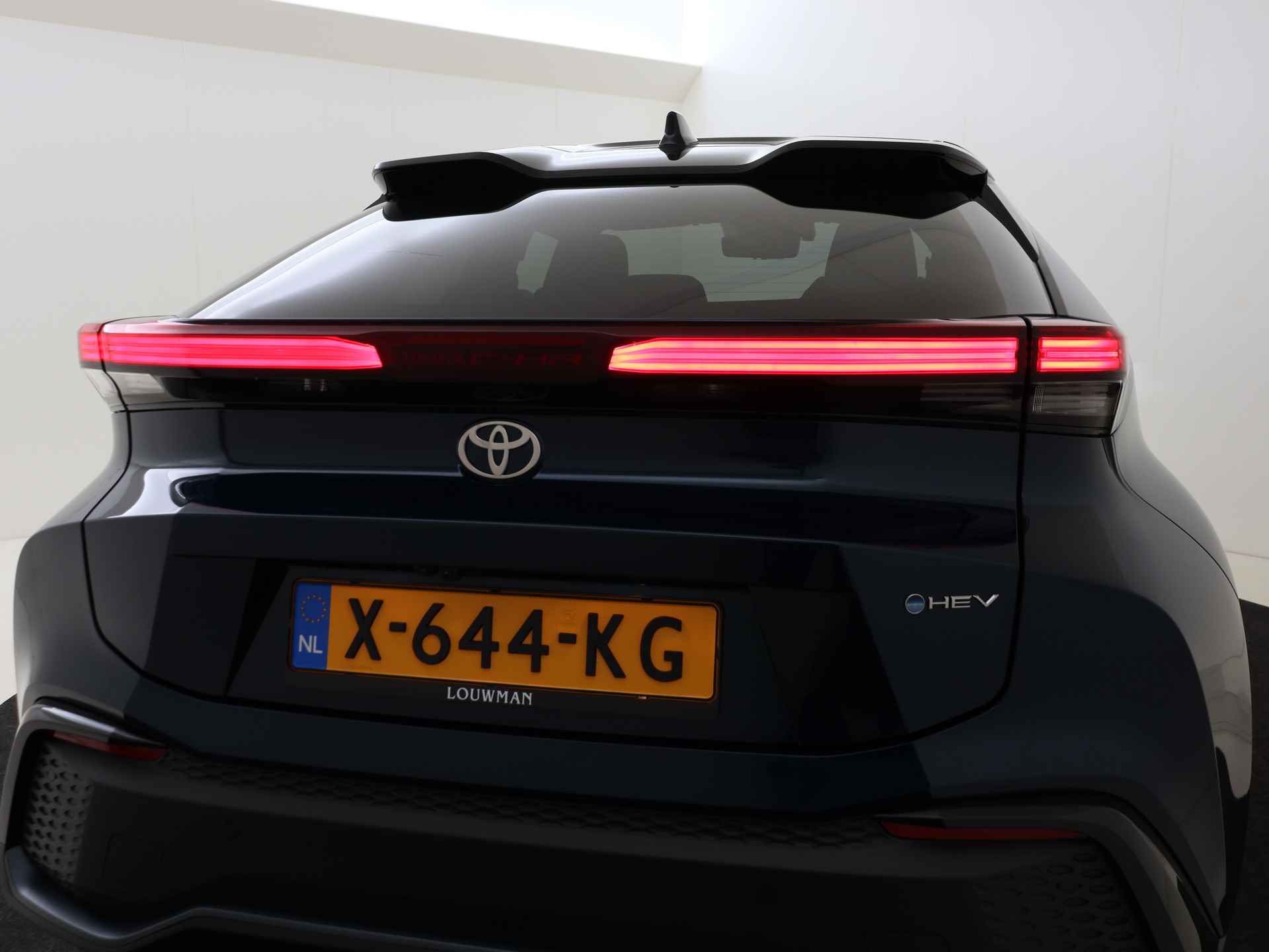 Toyota C-HR 1.8 Hybrid Executive Next Gen.Pack - 40/57