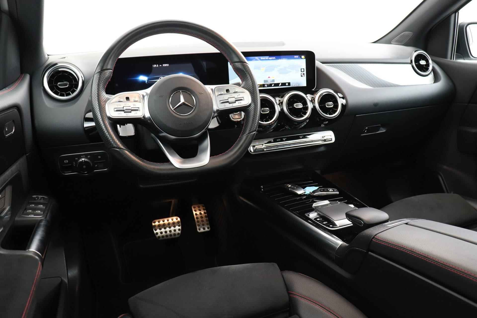 Mercedes-Benz B-klasse 180 Business Solution AMG | Panoramadak | Org NL | Apple CarPlay | Digital Cockpit | - 14/45