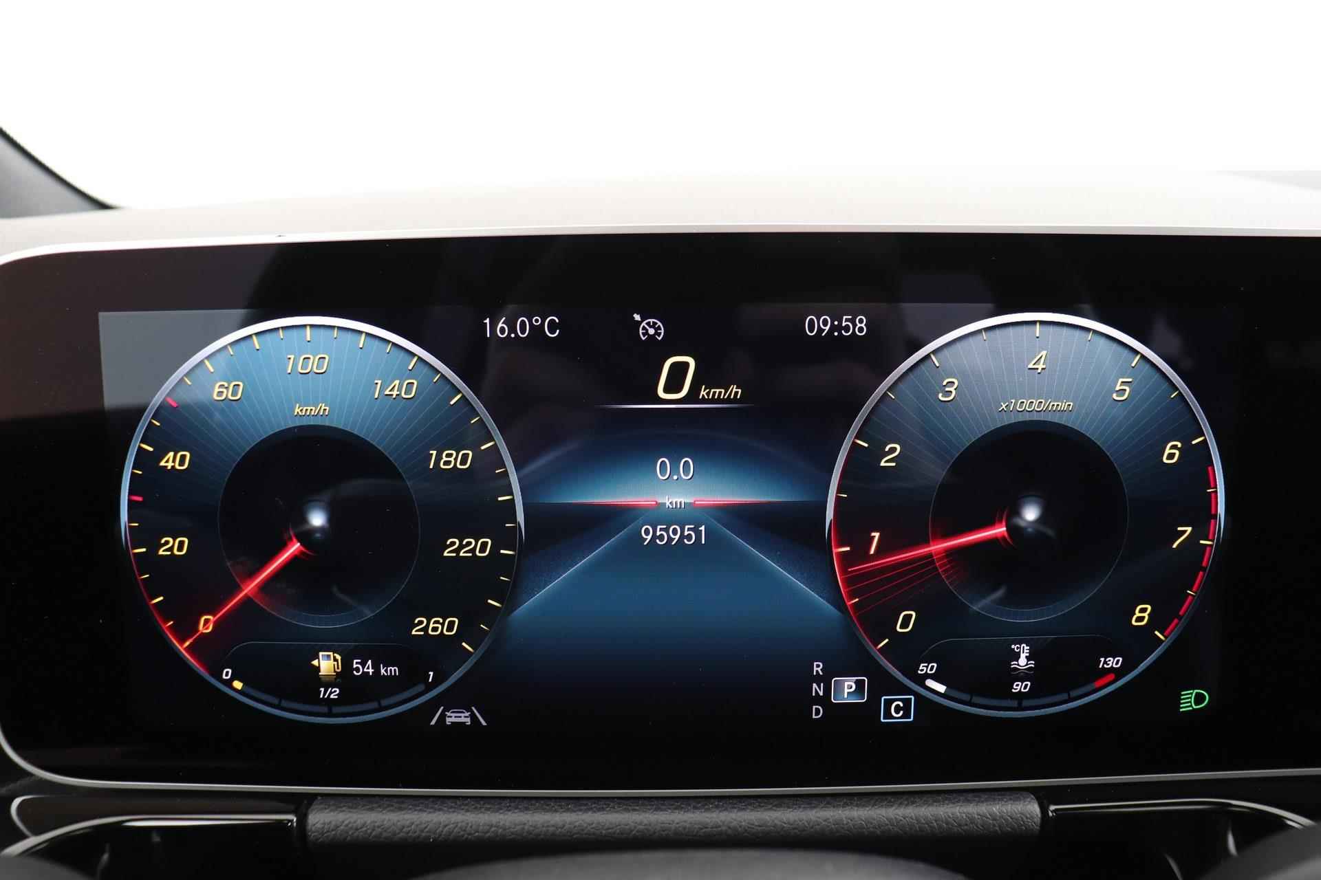 Mercedes-Benz B-klasse 180 Business Solution AMG | Panoramadak | Org NL | Apple CarPlay | Digital Cockpit | - 17/45