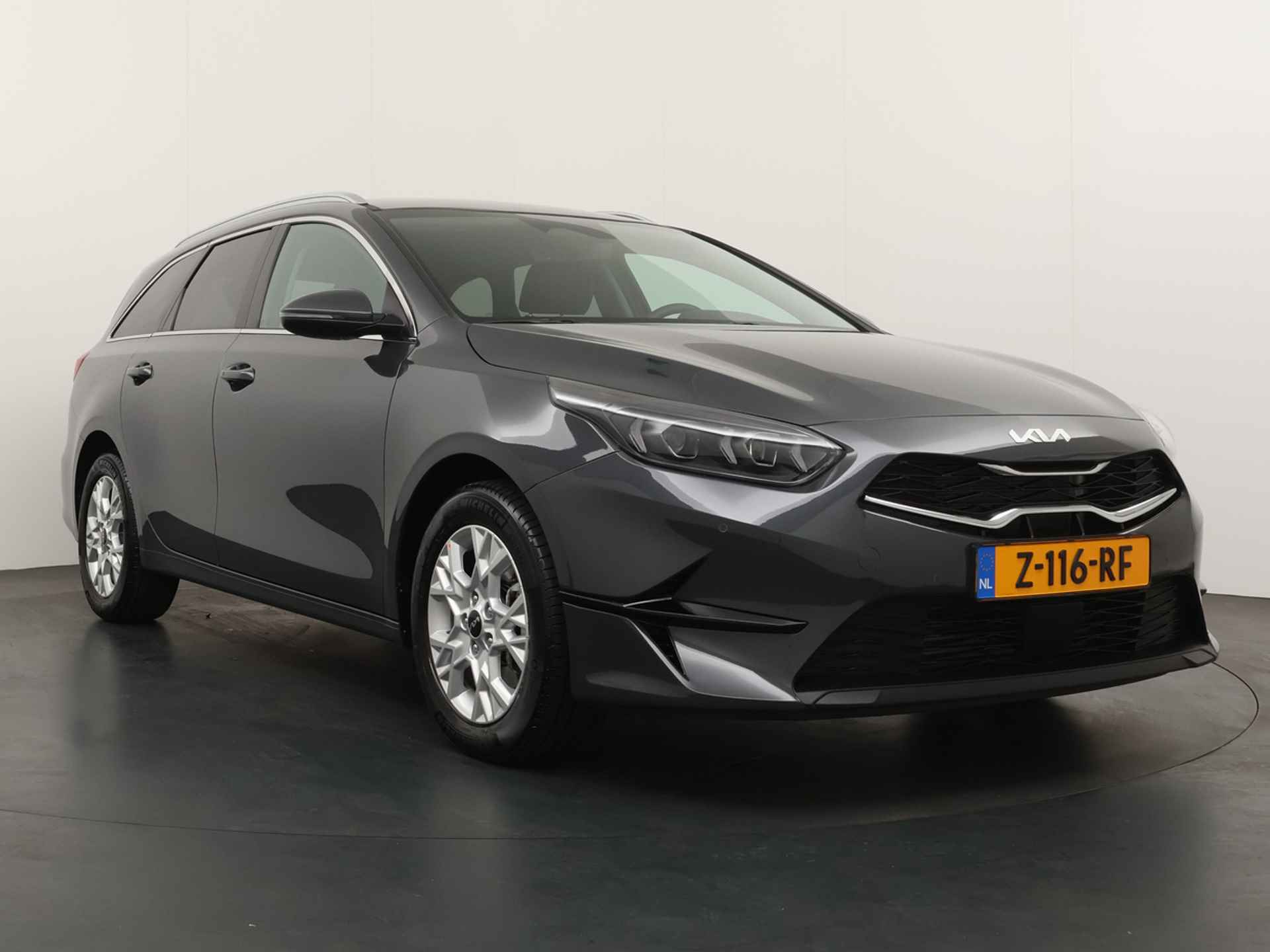 Kia Ceed Sportswagon 1.5 T-GDi Automaat DynamicPlusLine - LED koplampen - Dode hoek - Stoelverwarming - Apple Carplay/Android auto - Fabrieksgarantie tot 06-2031 - 12/46