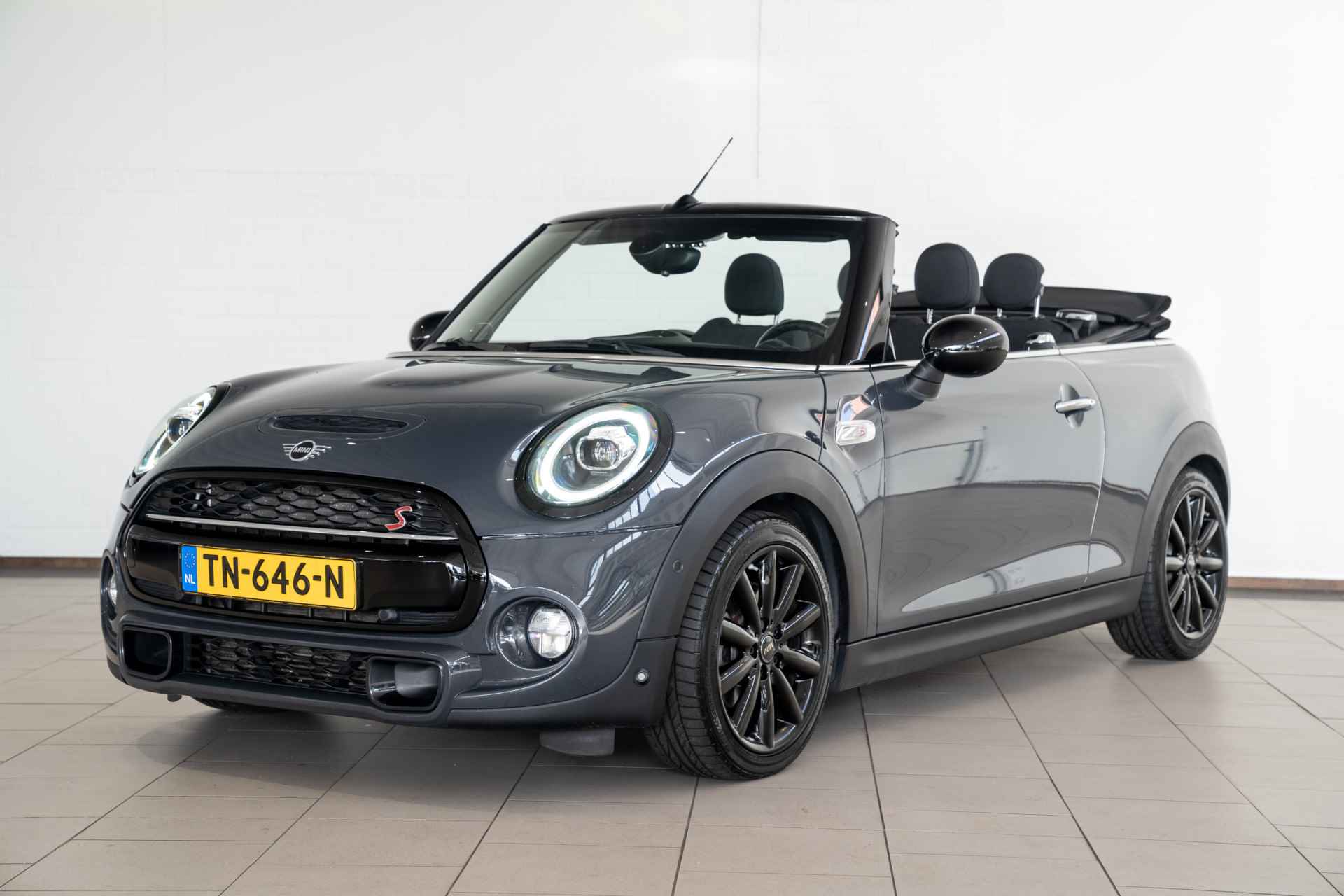 MINI Cooper 2.0 S Chili | Automaat | Serious Business Pack | Navi | PDC | Keyless Entry | - 4/36