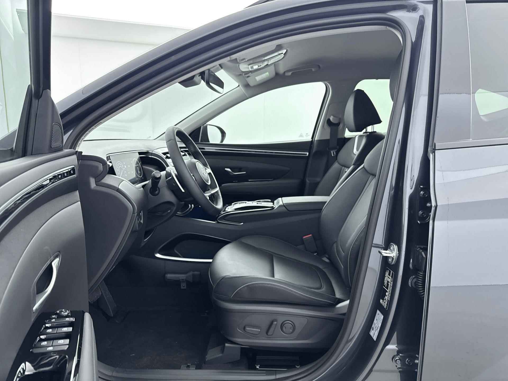 Hyundai Tucson 1.6 T-GDI PHEV Premium 4WD | Incl. €3000,- Smart Bonus! | Leer | Stoel + stuurverwarming  | 360 Camera | Memory | - 9/30