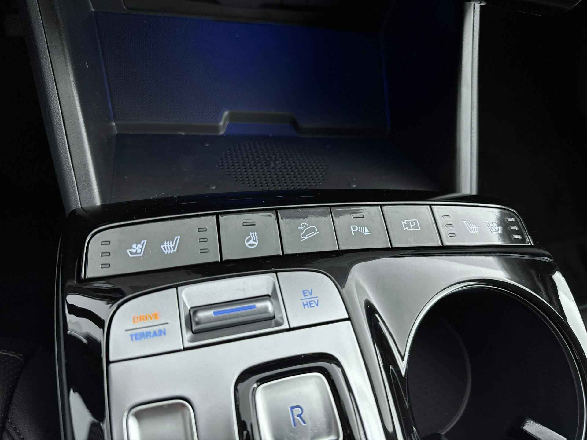 Hyundai Tucson 1.6 T-GDI PHEV Premium 4WD | Incl. €3000,- Smart Bonus! | Leer | Stoel + stuurverwarming  | 360 Camera | Memory | - 23/30