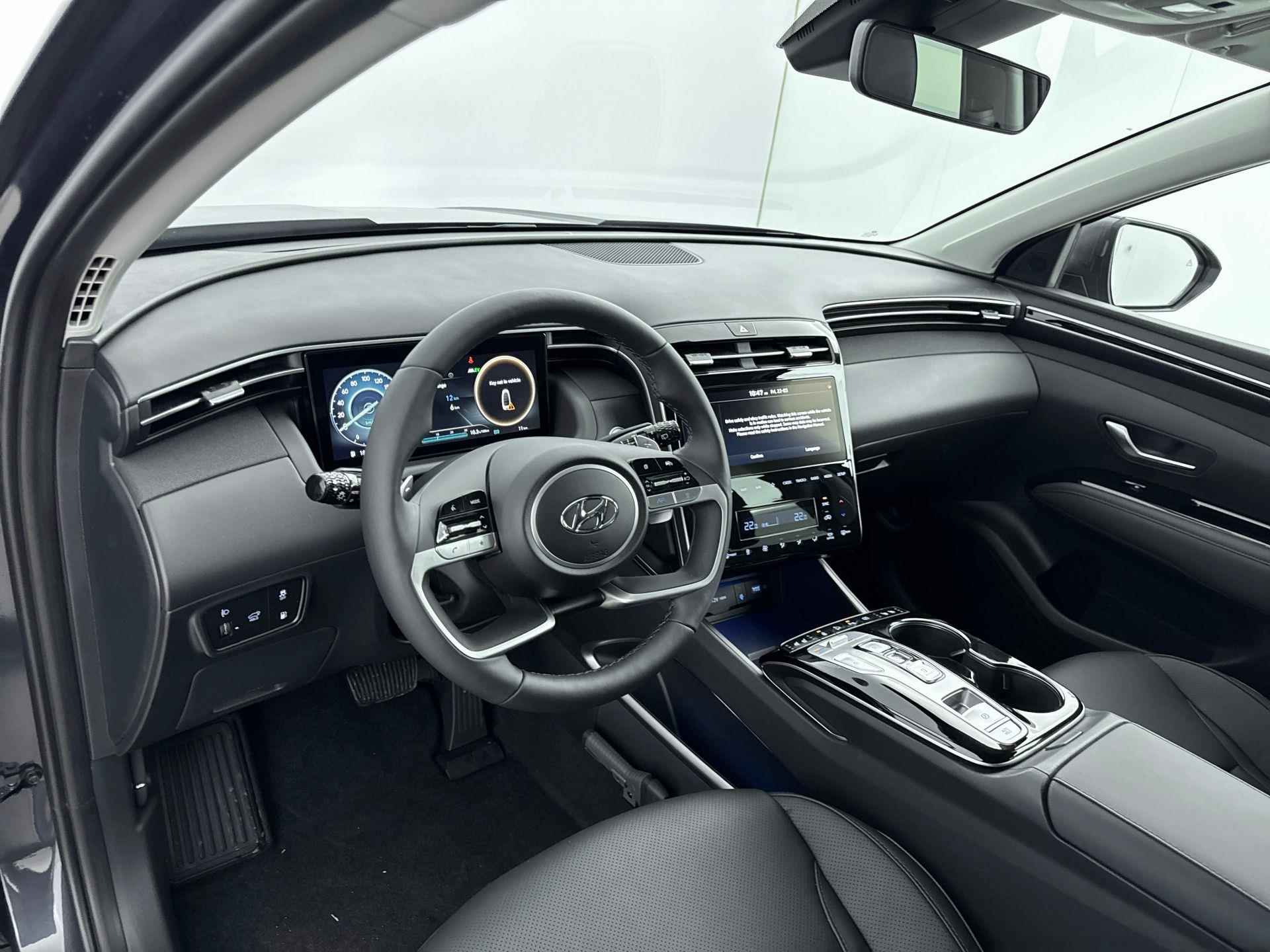 Hyundai Tucson 1.6 T-GDI PHEV Premium 4WD | Incl. €3000,- Smart Bonus! | Leer | Stoel + stuurverwarming  | 360 Camera | Memory | - 28/30