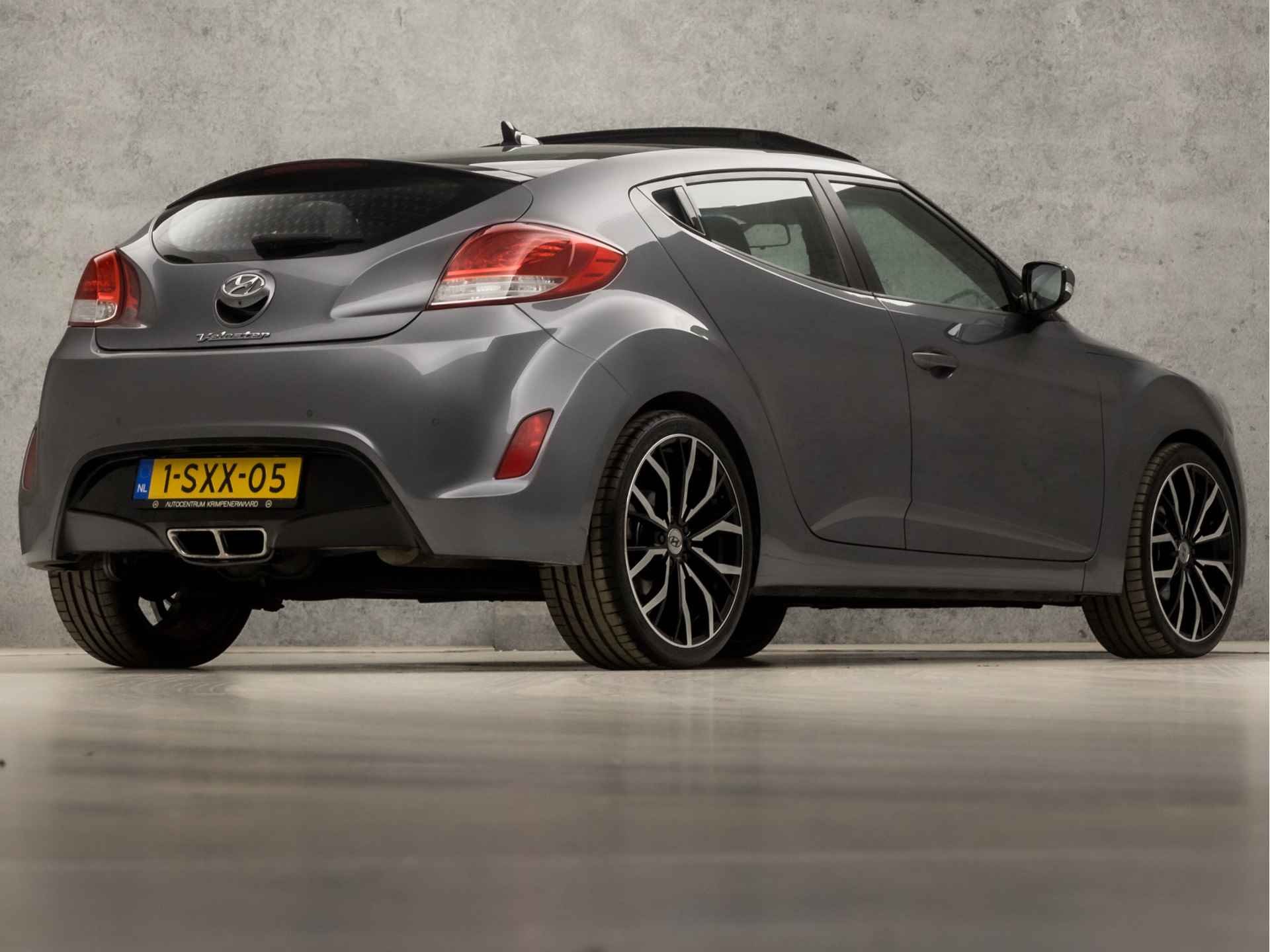 Hyundai Veloster 1.6 GDI i-Vision (PANORAMADAK, APPLE CARPLAY, ORG NL, NAP, LEDER, CAMERA, CLIMATE, SPORTSTOELEN, XENON, CRUISE, NIEUWE APK, NIEUWSTAAT) - 5/37