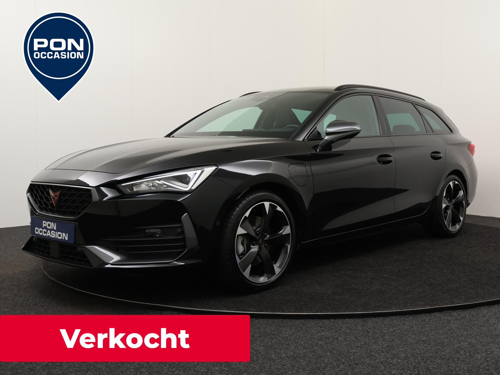 CUPRA Leon Sportstourer 1.4 e-Hybrid Business | Apple CarPlay | Camera | Keyless | Trekhaak | Navi | ACC |