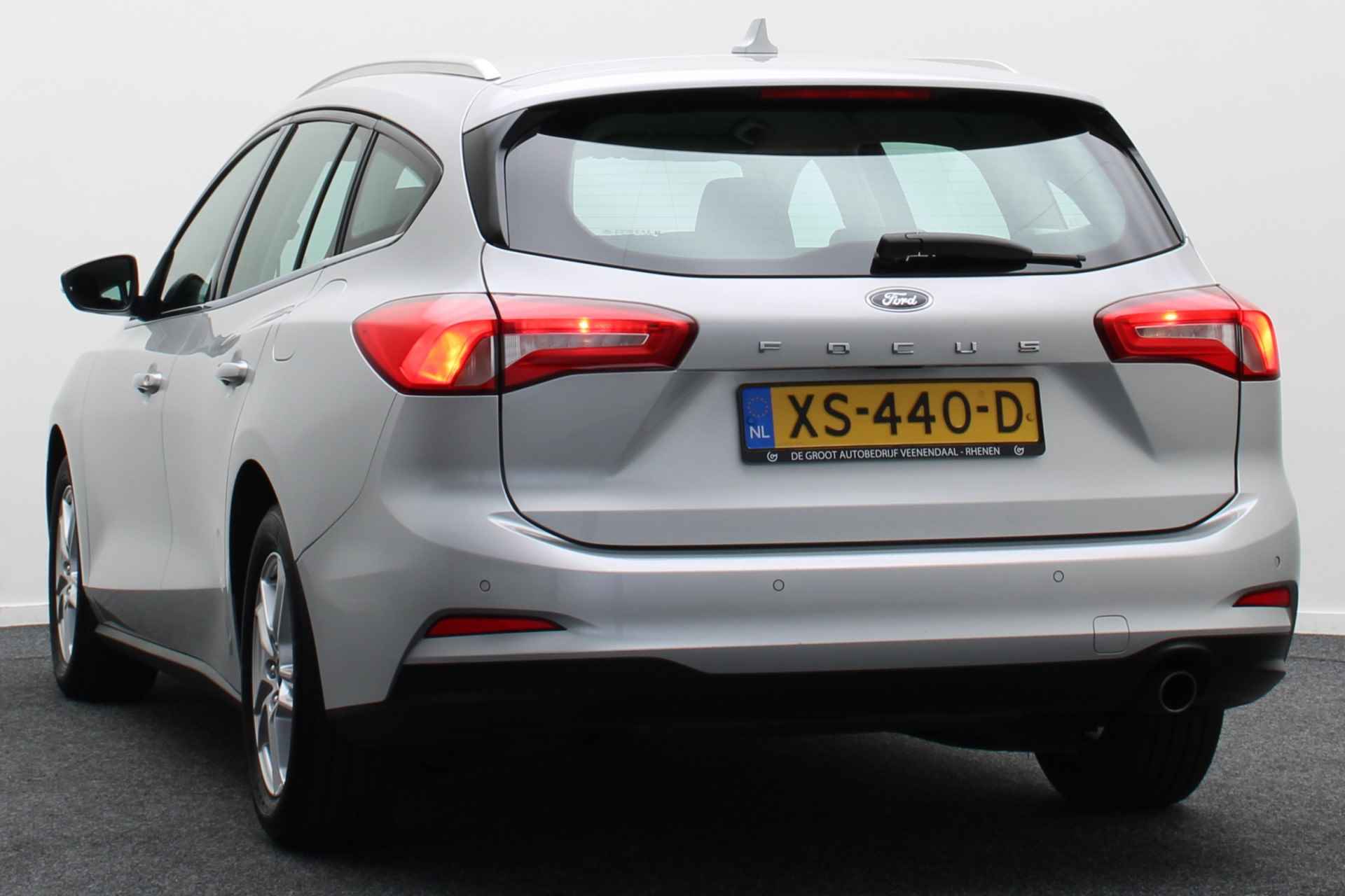 Ford FOCUS Wagon 1.0 EcoBoost Trend Edition Business Airco, PDC, Navigatie, Cruise, Apple CarPlay, Brake Assist, 16'' - 16/44