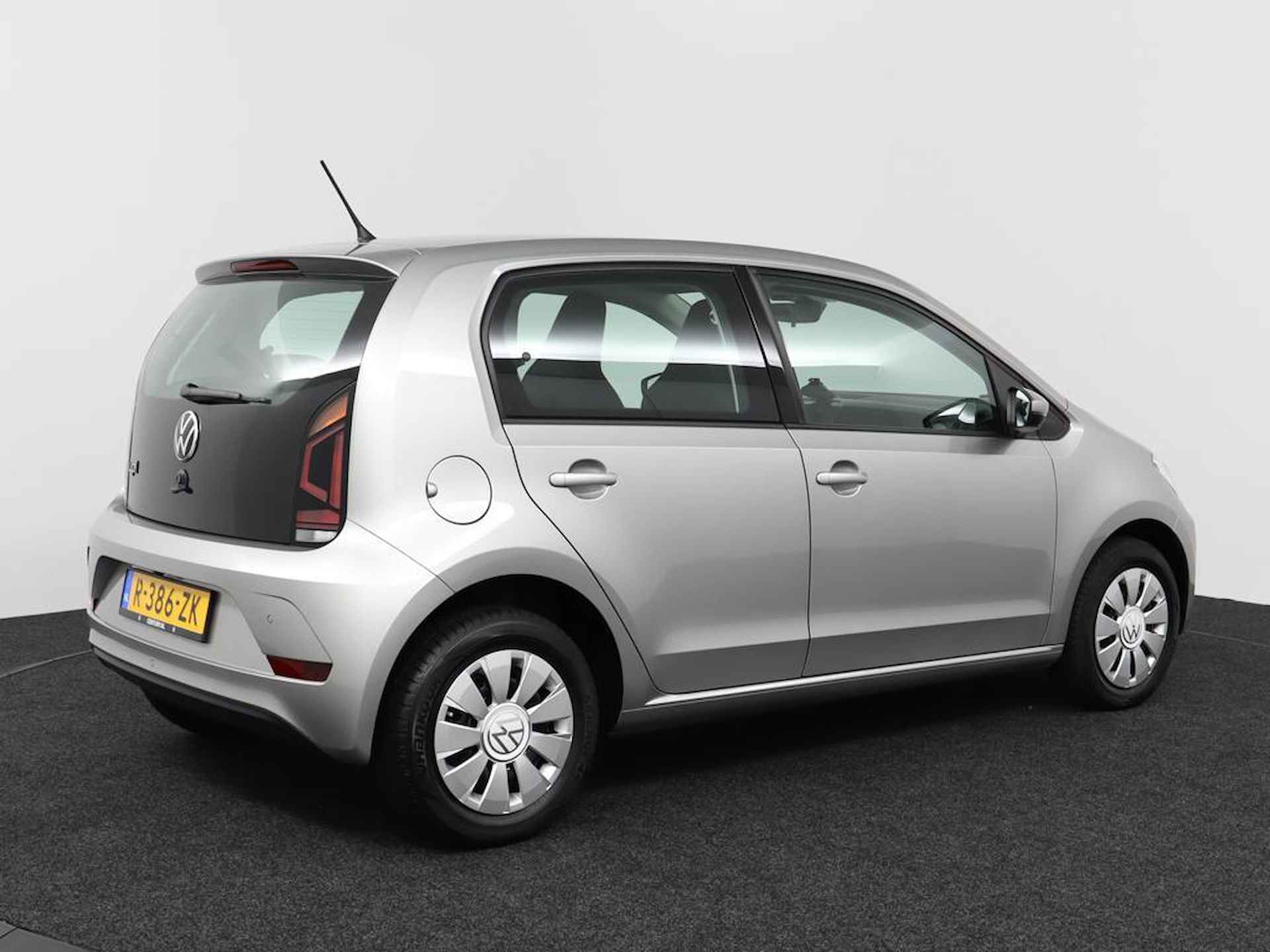 Volkswagen Up! 1.0 65Pk Edition - 2/39