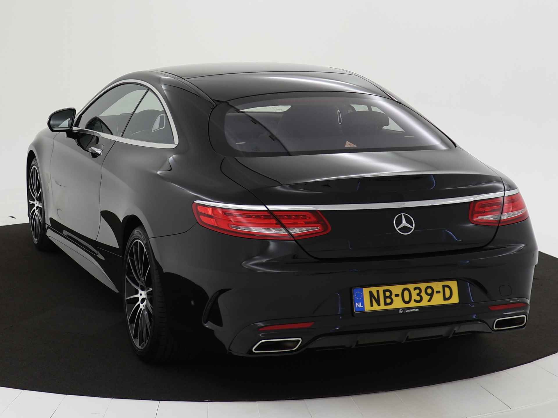 Mercedes-Benz S-Klasse Coupé 500 4Matic | V8 | 456 pk | 360°-camera | Luchtvering | Stoelventilatie/-verwarming voorstoelen | Inclusief 12 Maanden Garantie - 17/46