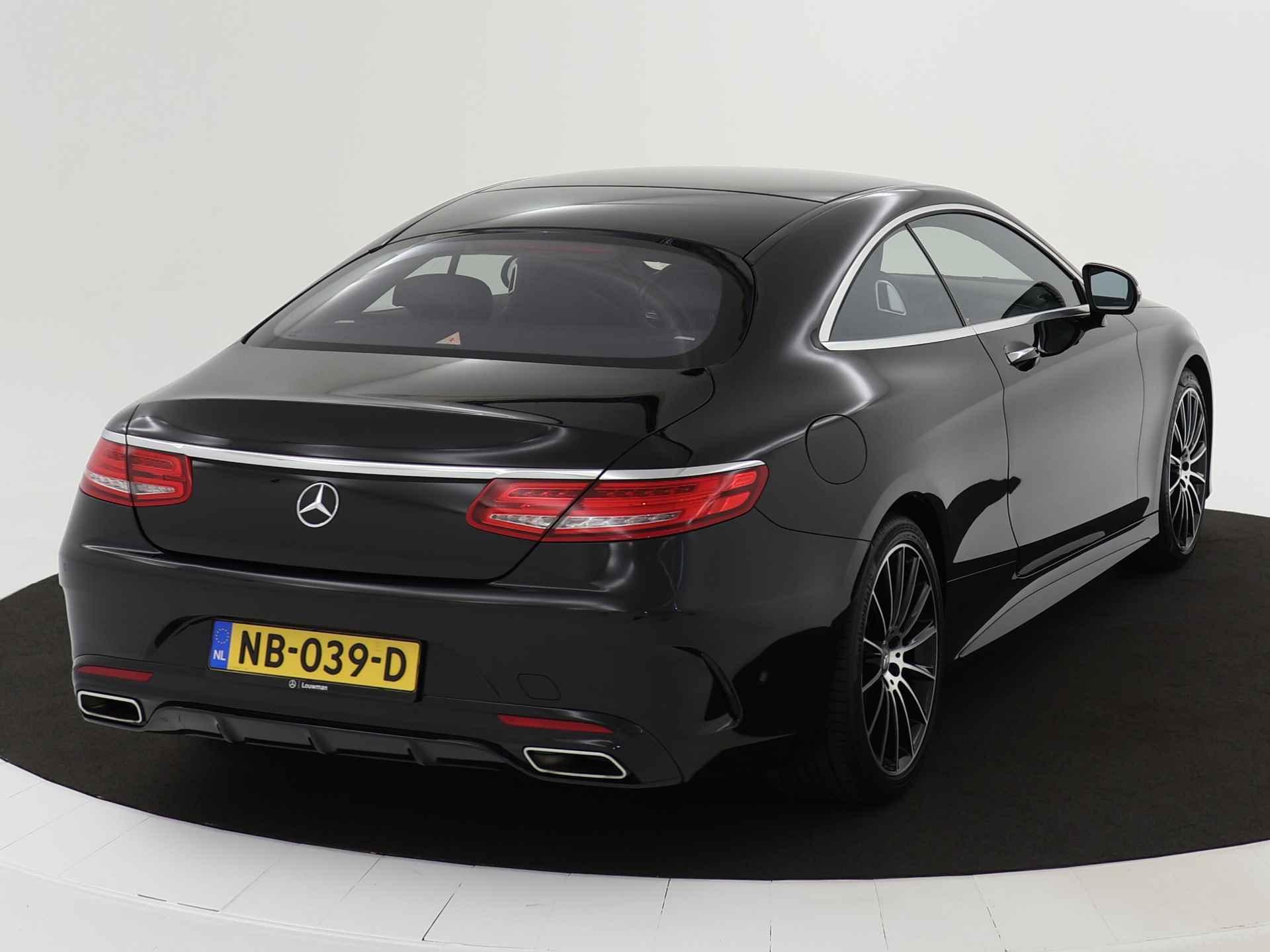 Mercedes-Benz S-Klasse Coupé 500 4Matic | V8 | 456 pk | 360°-camera | Luchtvering | Stoelventilatie/-verwarming voorstoelen | Inclusief 12 Maanden Garantie - 18/46