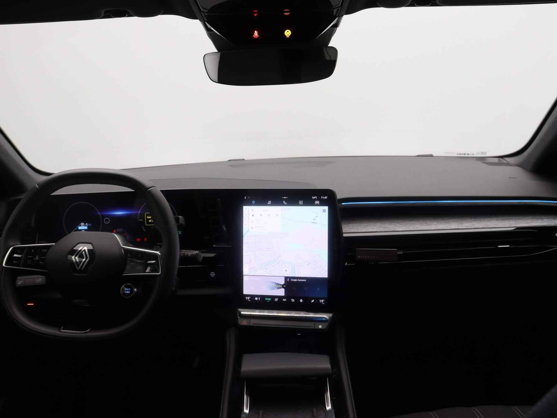 Renault Austral 1.2 E-Tech Hybrid 200 Techno | Elektrisch verstelbare voorstoelen | Stoel- en stuurverwarming | Surround camera | Adaptive cruise control - 7/26