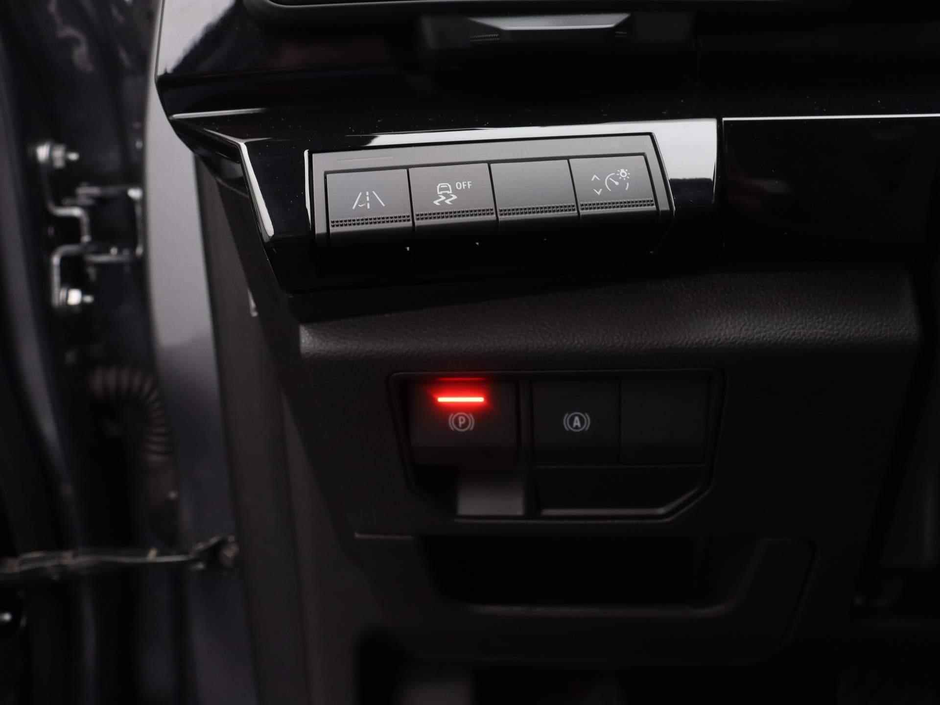 Renault Austral 1.2 E-Tech Hybrid 200 Techno | Elektrisch verstelbare voorstoelen | Stoel- en stuurverwarming | Surround camera | Adaptive cruise control - 19/26