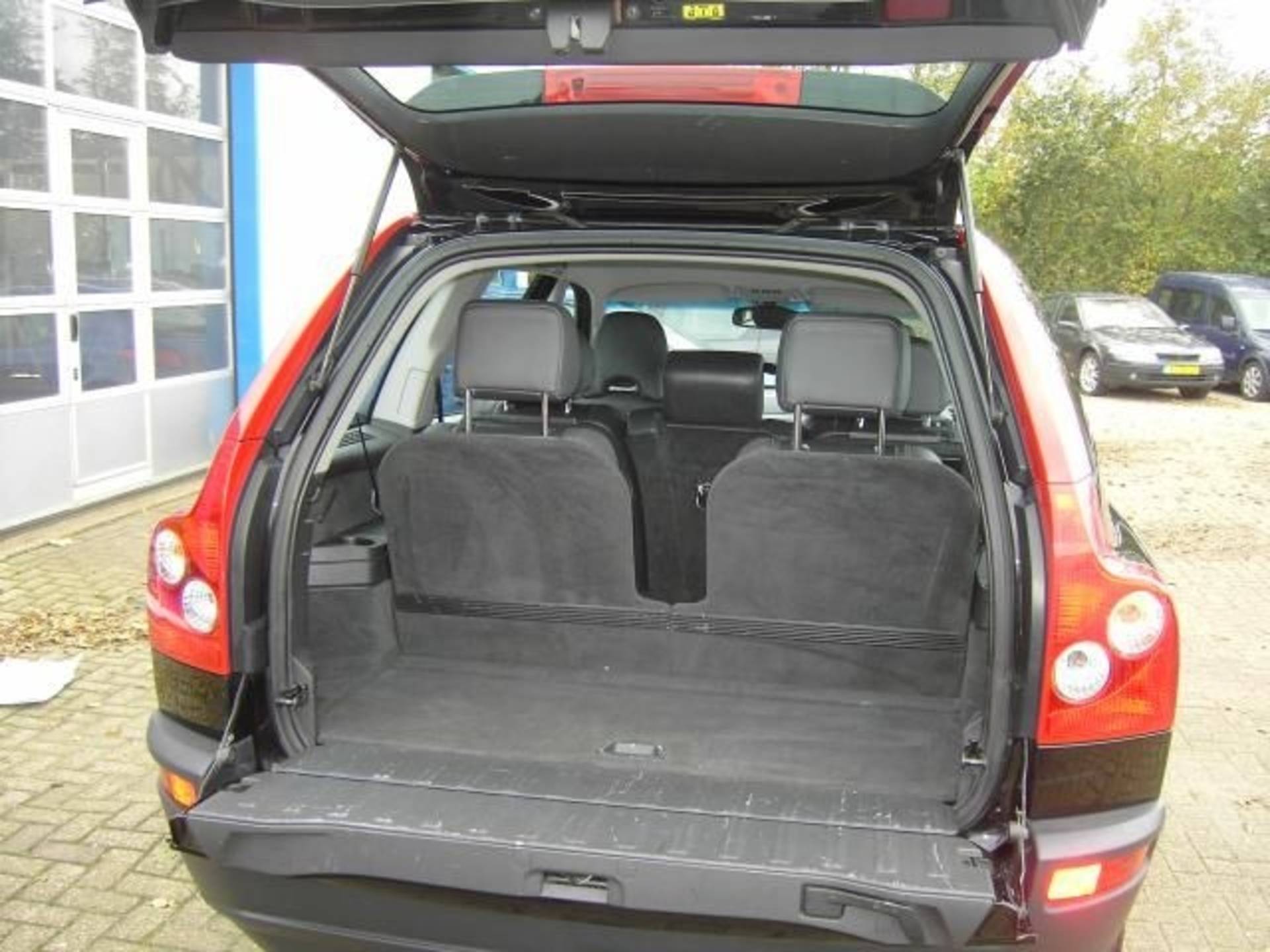 Volvo XC90 2.4 D5 Kinetic 7 persoons - 10/16