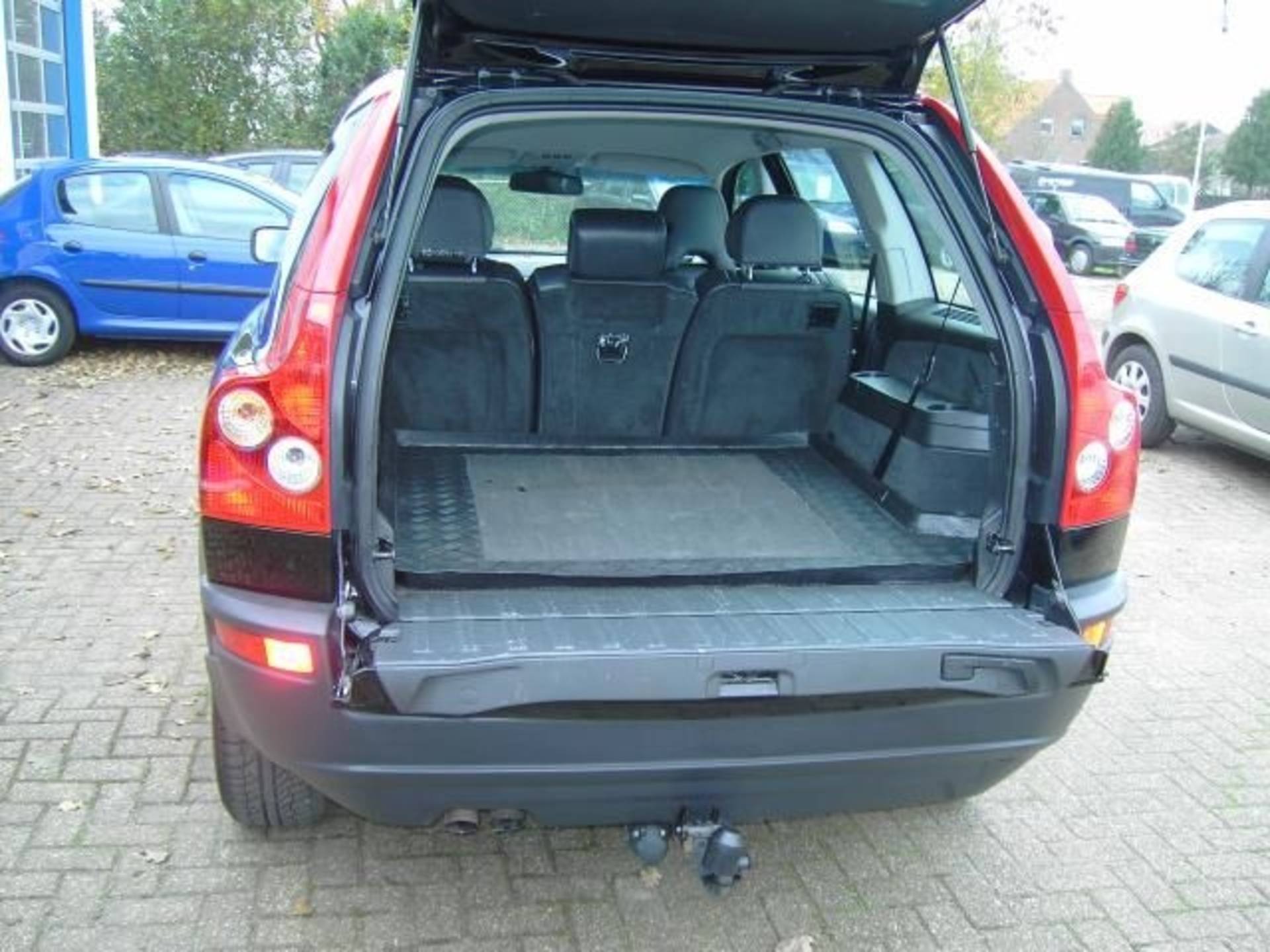 Volvo XC90 2.4 D5 Kinetic 7 persoons - 11/16
