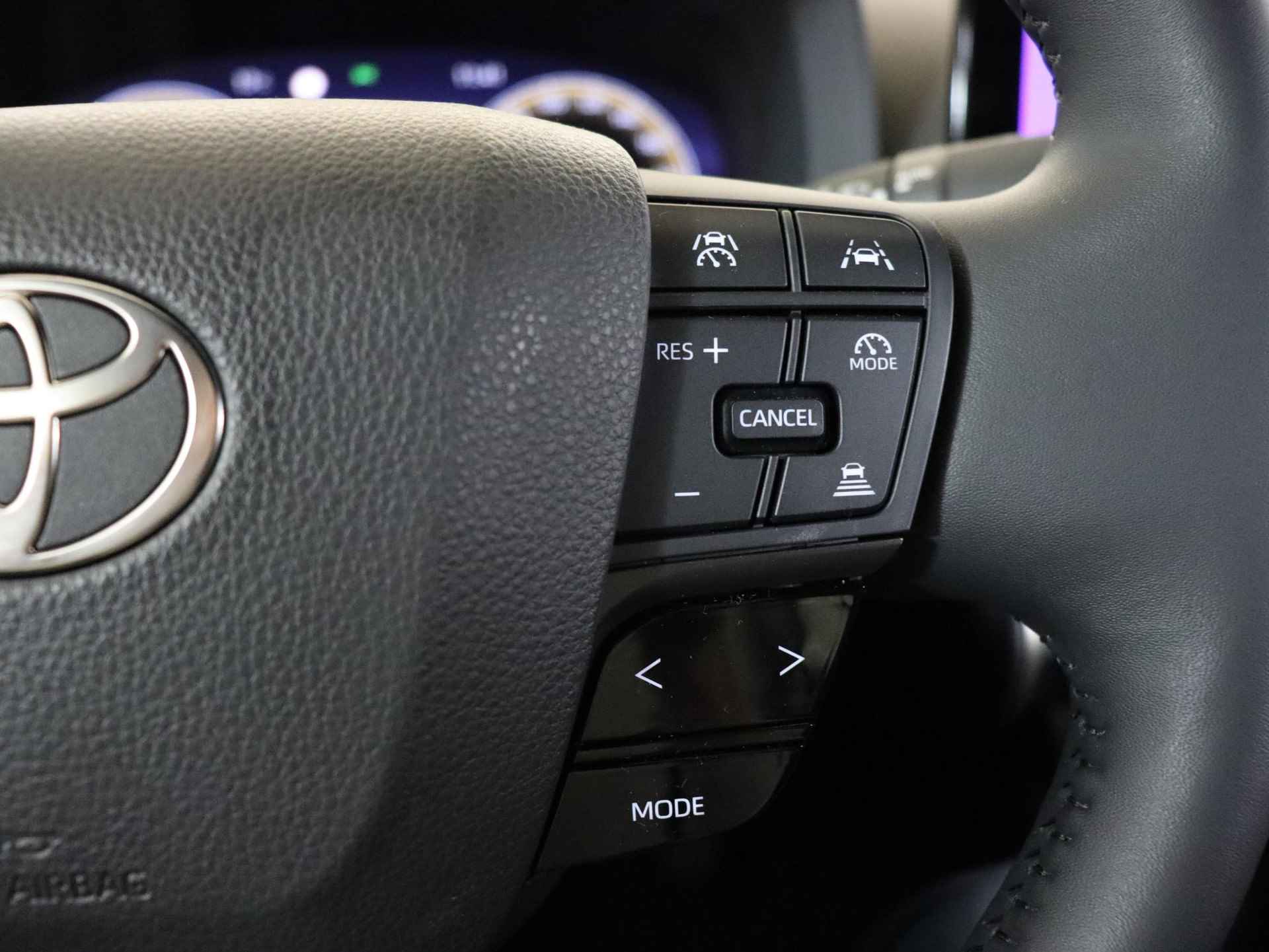 Toyota C-HR Hybrid 200 Première Edition | Panoramadak | JBL | BSM | Apple carplay |Android auto | - 24/47