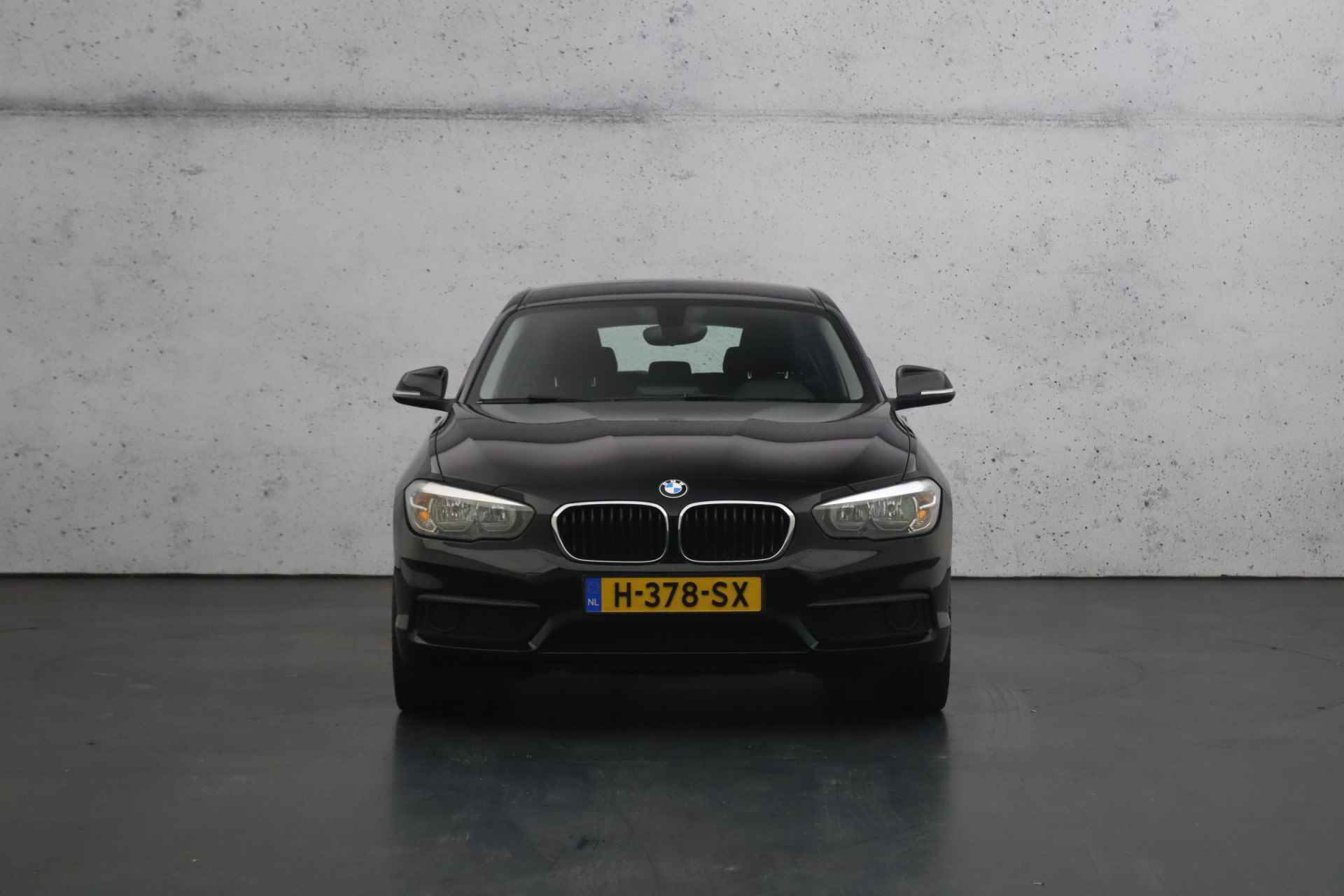 BMW 1-serie 116i | Airco | Cruise control | Parkeersensoren | Verwarmde voorstoelen - 10/30