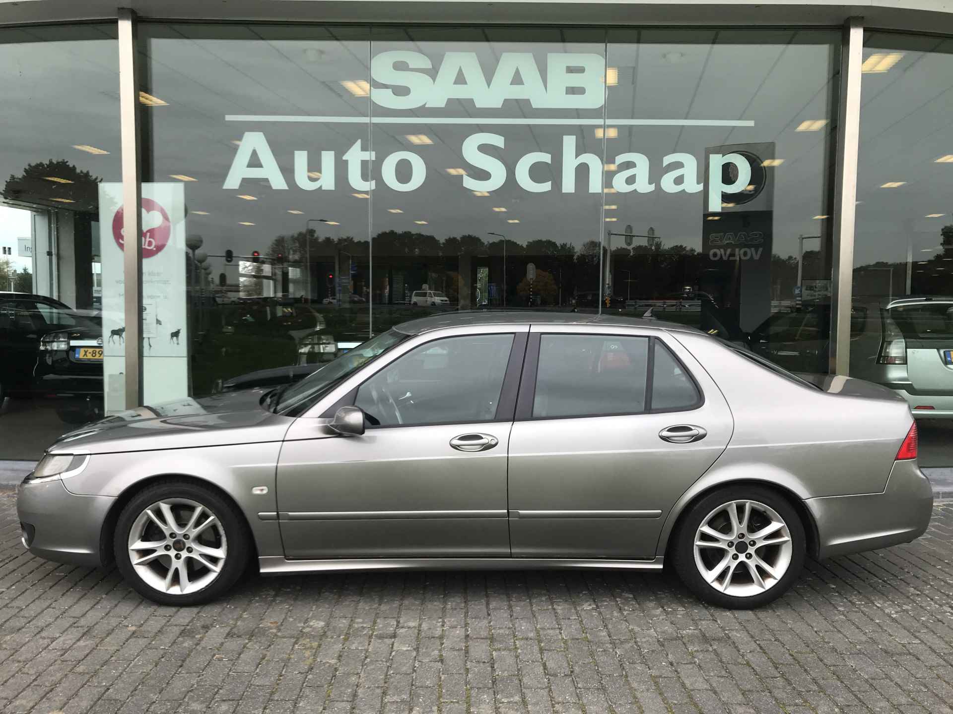 Saab 9-5 2.3 Turbo Aero Automaat | Rijklaar incl garantie | Trekhaak Parkeersensoren Sportstoel Leer - 2/12