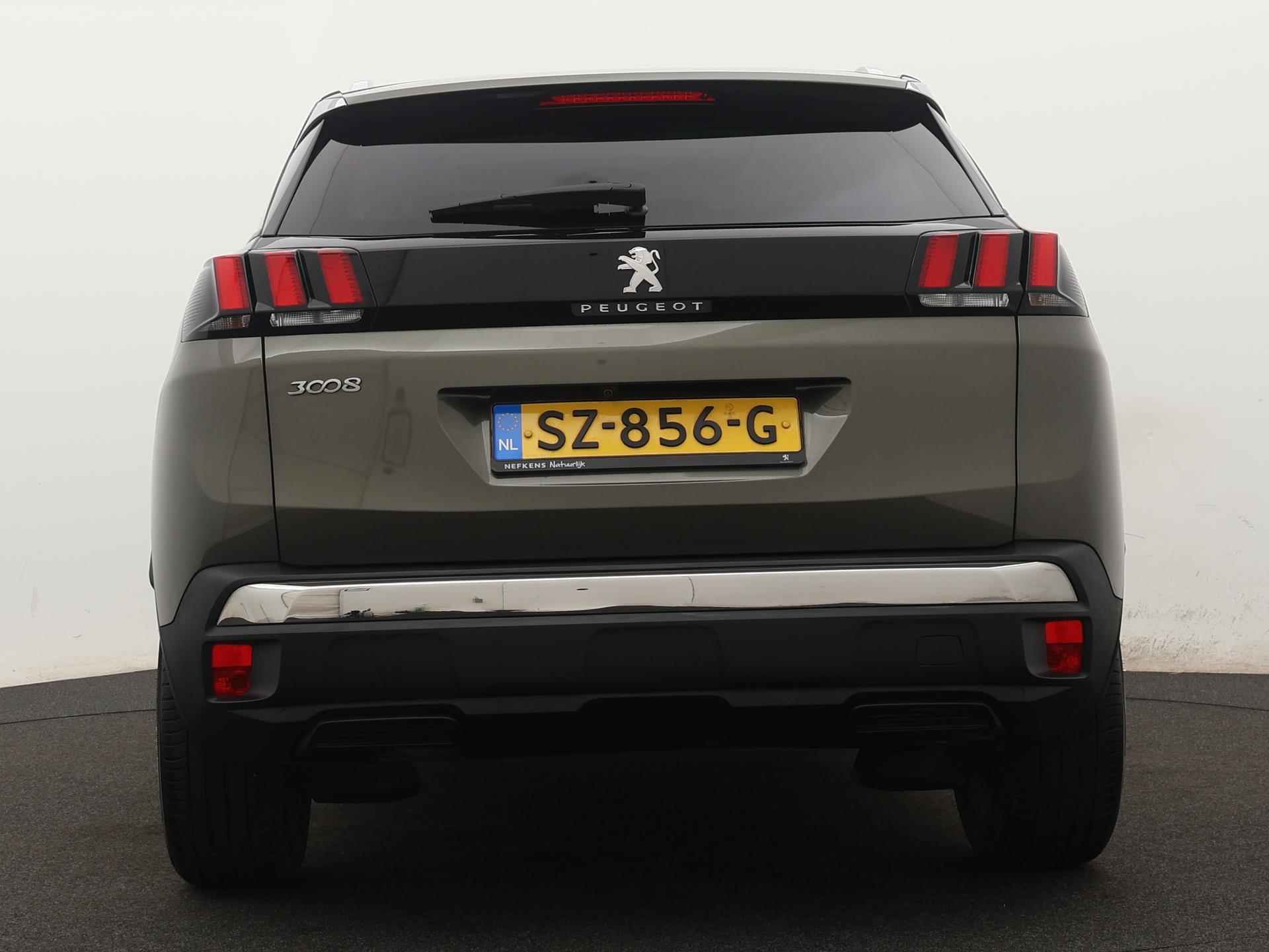 Peugeot 3008 SUV Allure 1.6 165pk Automaat | Navigatie | Schuif-/kanteldak | Achteruitrijcamera | Handsfree Achterklep | Lederen bekleding | Keyless | Climate Control | Cruise Control | Parkeersensoren v+a | Apple Carplay | Dealeronderhouden | Donker getint glas | 18" lichtmetalen velgen | - 8/37