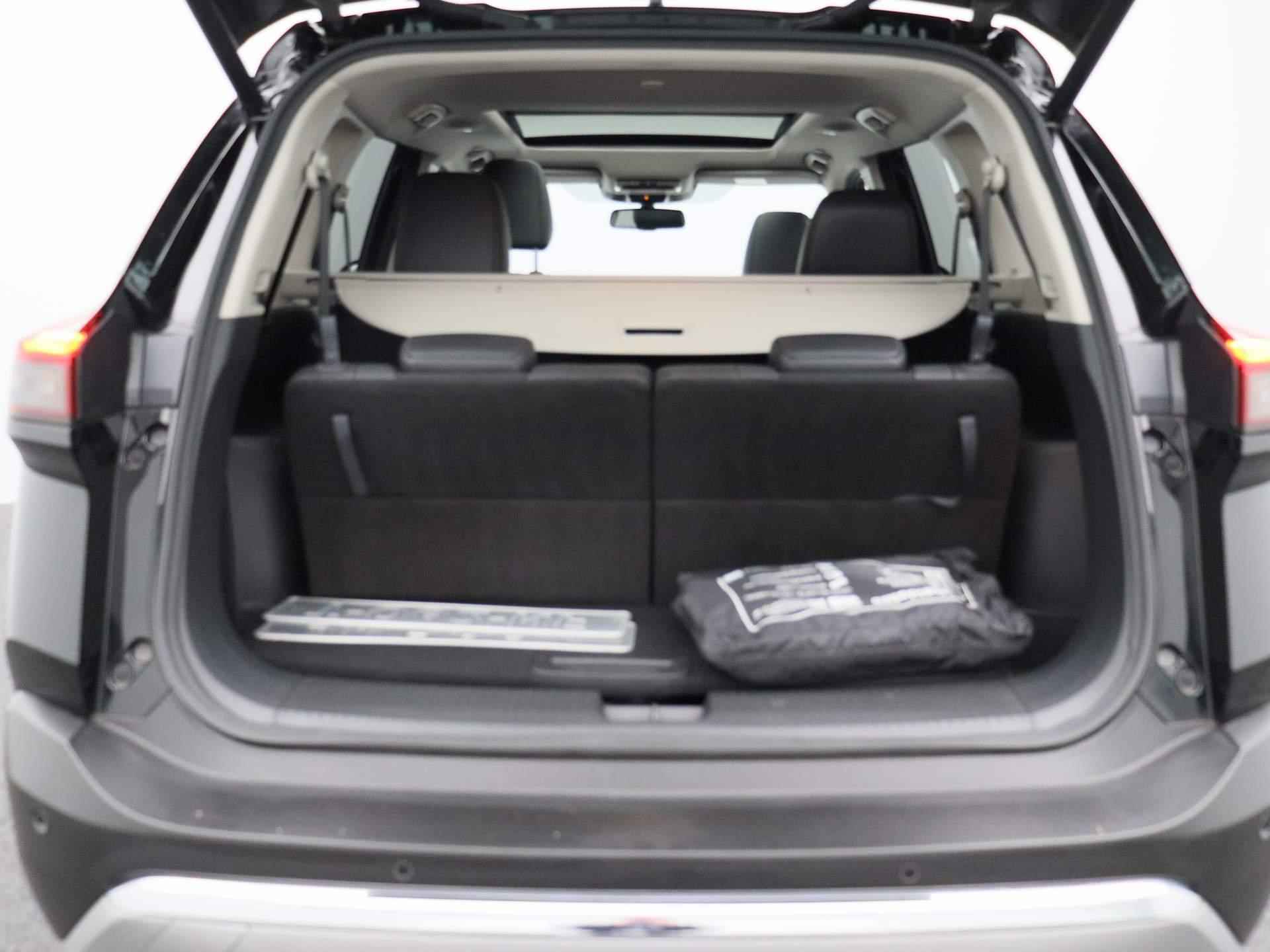 Nissan X-Trail 1.5 e-4orce Tekna 4WD 7p. | Half-Leder | Navi | ECC | Cam | Schuifdak | PDC | LED | - 13/39