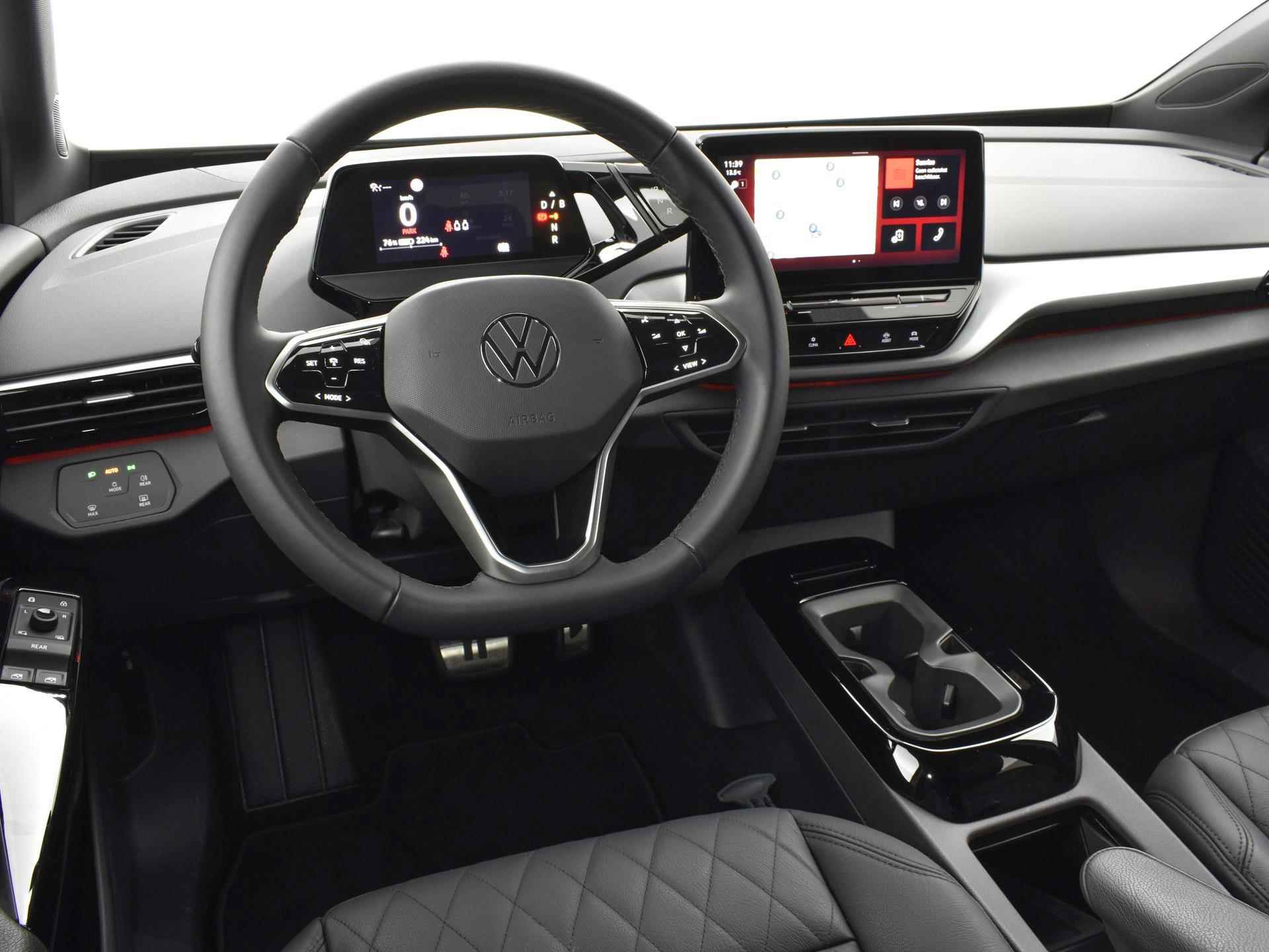 Volkswagen ID.4 Pure 52 kWh accu, 109 kW. 148 pk electr. aandrijving · Multimedia pakket · Velgen 'Narvik', 21 inch lichtmetaal · Applecarplay/android auto · - 6/32