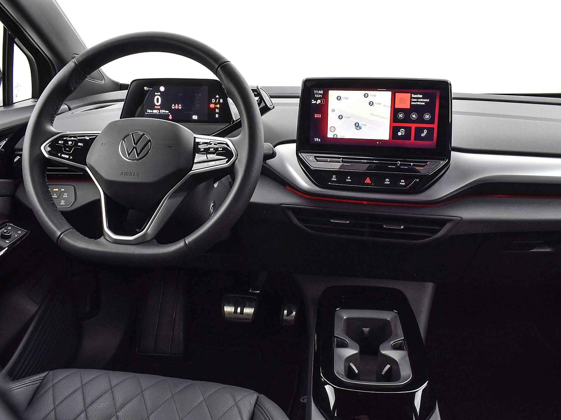 Volkswagen ID.4 Pure 52 kWh accu, 109 kW. 148 pk electr. aandrijving · Multimedia pakket · Velgen 'Narvik', 21 inch lichtmetaal · Applecarplay/android auto · - 22/32