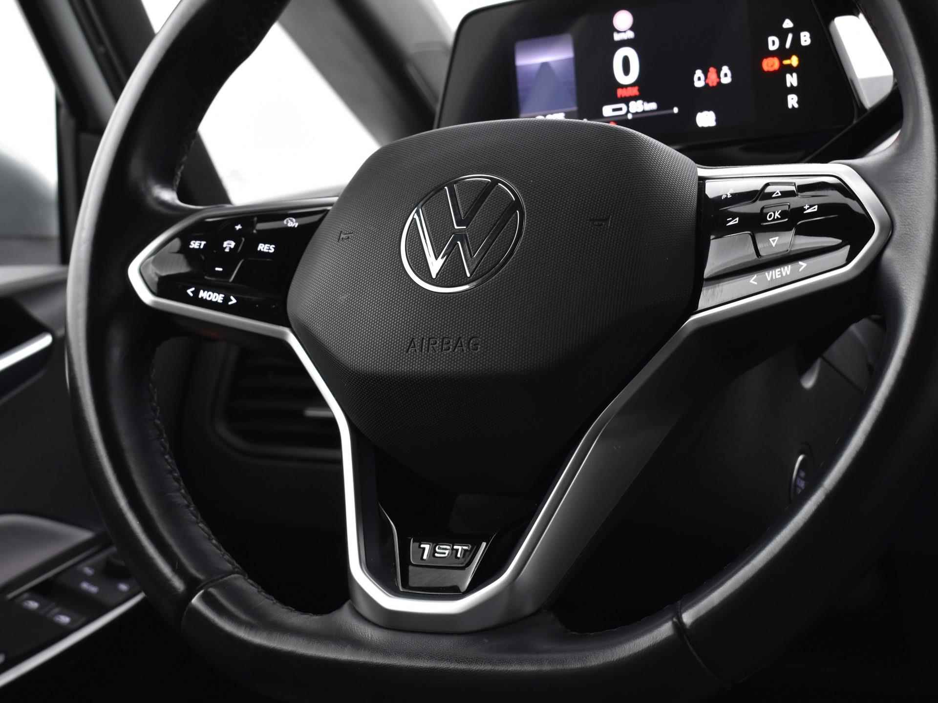 Volkswagen ID.3 First Plus 204pk 58 kWh | Camera | IQ Light | 19"Velgen | ACC | Keyless | Apple Car Play | Stoelverwarming | Navigatie | 12 Maanden BOVAG-Garantie - 22/36