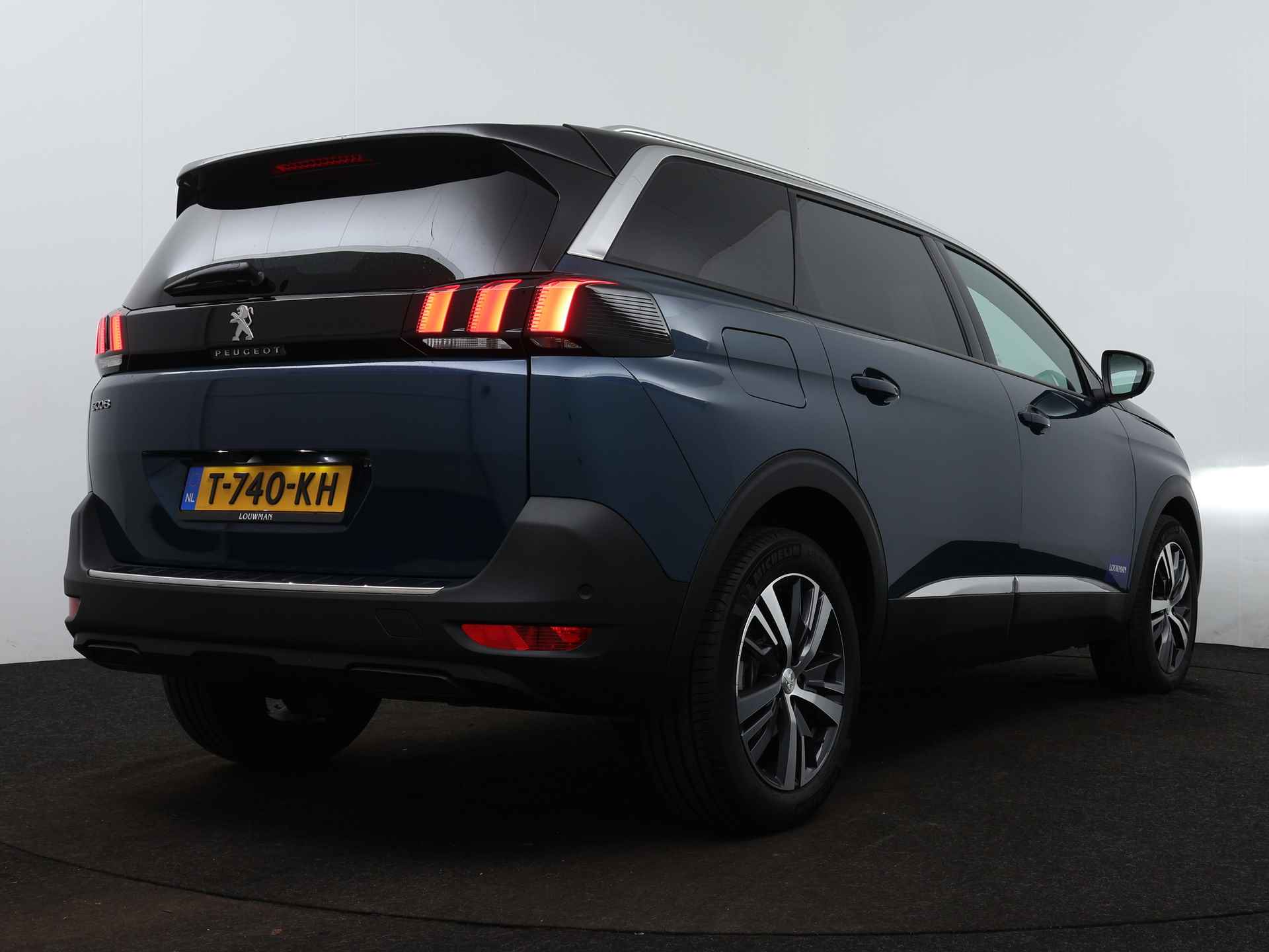 Peugeot 5008 1.2 PureTech Allure Pack Business EAT8 130pk | 7 P | Navigatie | Camera | Sensoren V+A | Elektrische Kofferklep | - 3/43