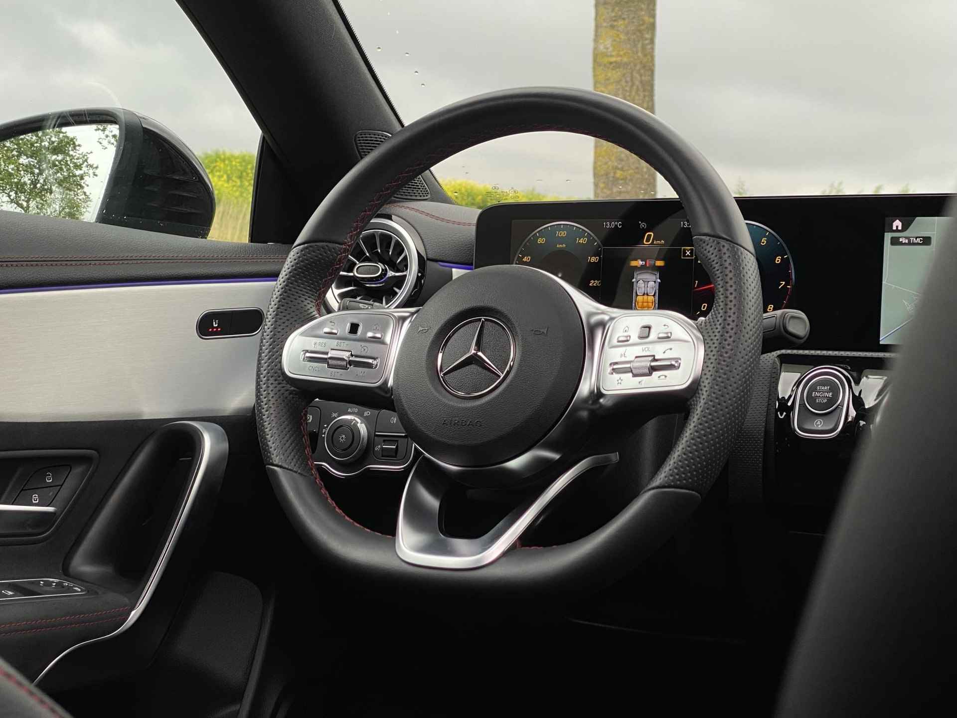 Mercedes-Benz CLA 180 Shooting brake AMG Line Premium | Panoramadak | Keyless entry | Sfeerverlichting | Multibeam LED | Nightpakket - 41/59