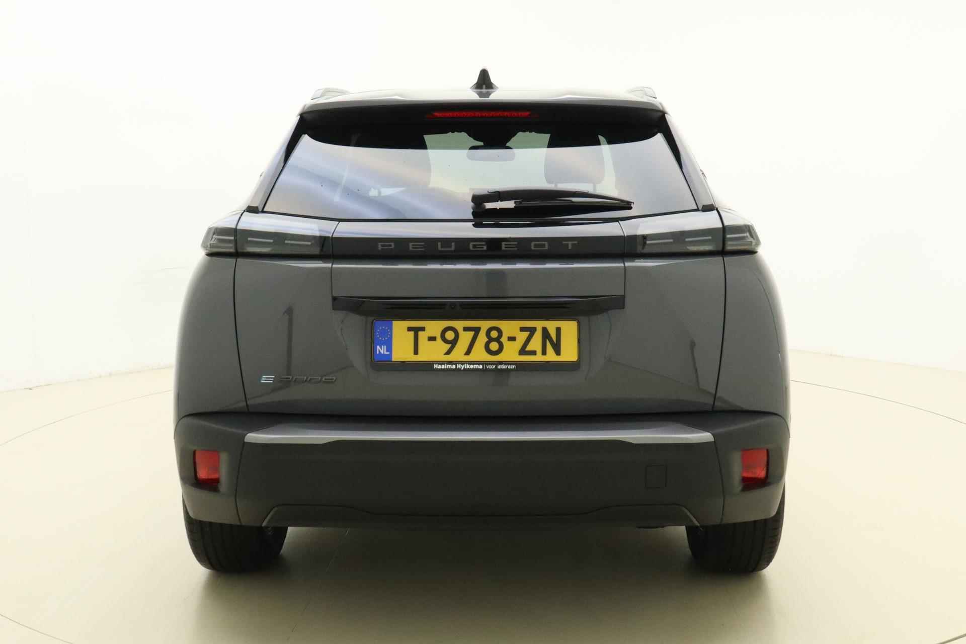 Peugeot e-2008 EV GT 54 kWh | lichtmetalen Velgen | Voor/achter Camera | Dodehoekdetectie | LED | Stoelverwarming | Cruise Control | Navigatie | - 12/36