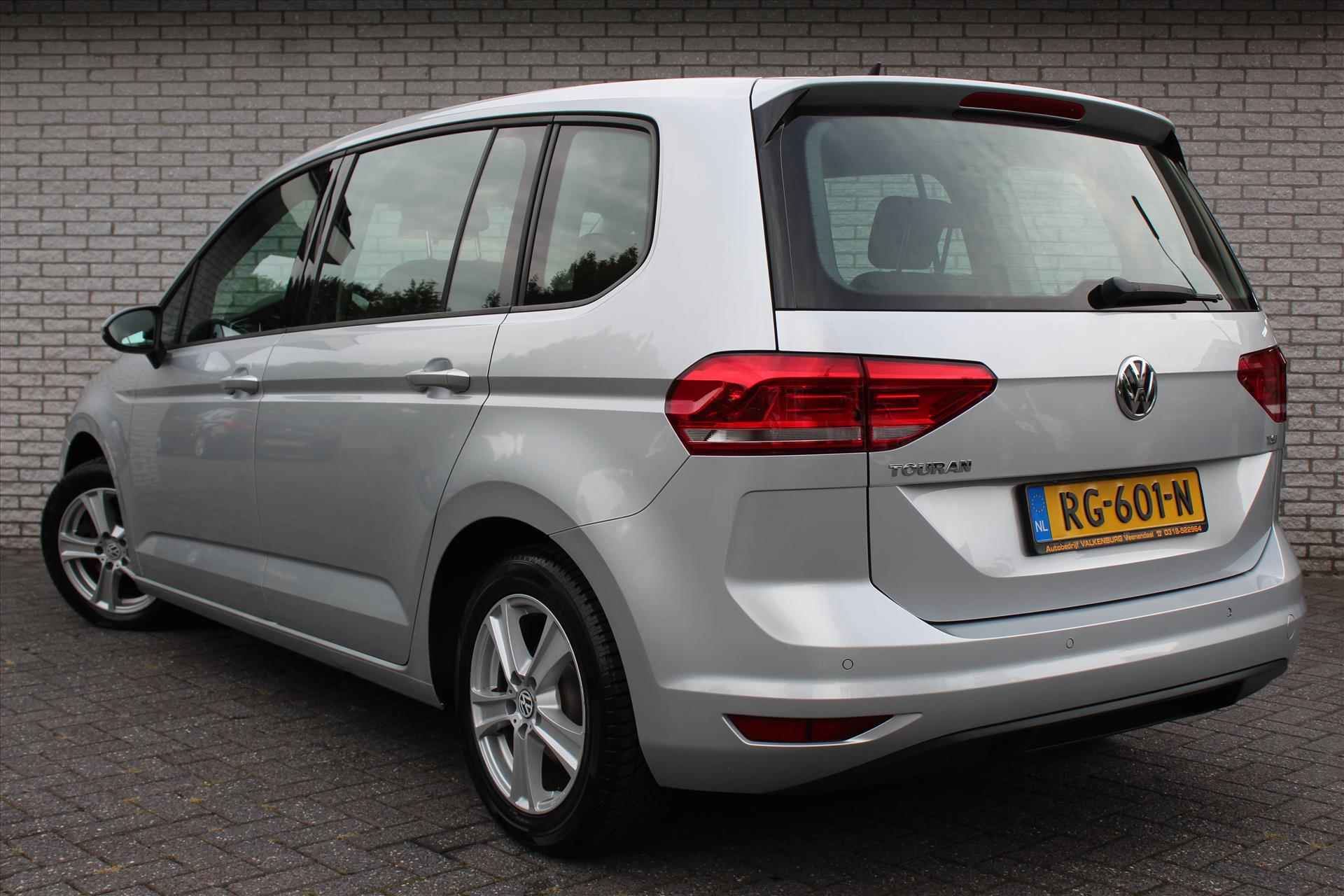 VOLKSWAGEN Touran 1.2 TSI 110pk BMT Connected Series | Cruise Control - 7/30
