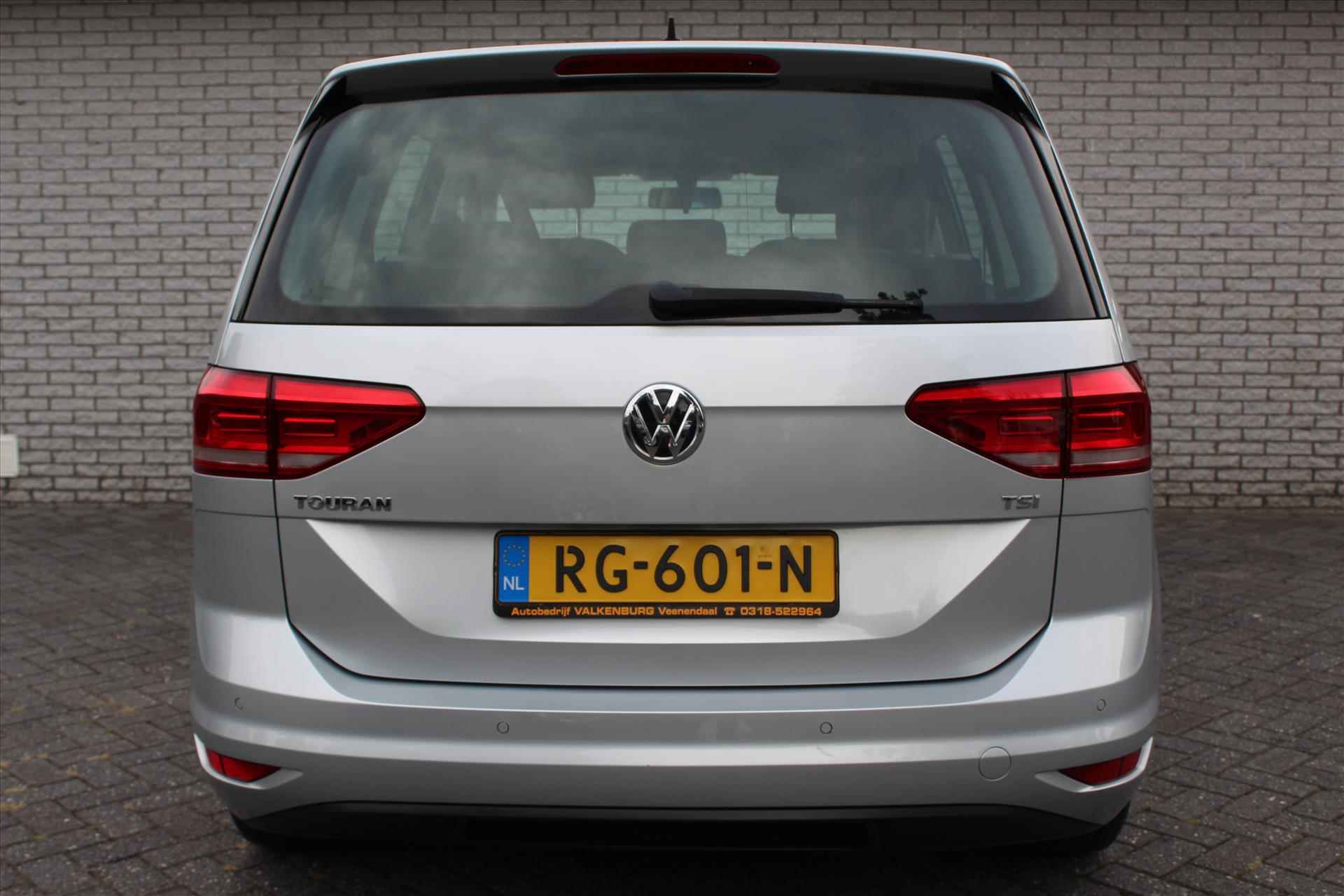 VOLKSWAGEN Touran 1.2 TSI 110pk BMT Connected Series | Cruise Control - 6/30