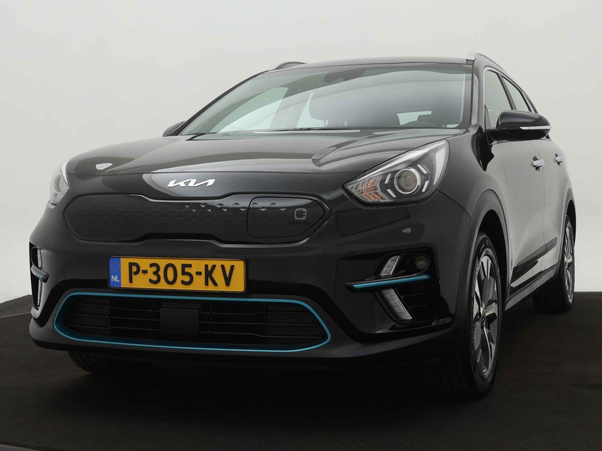 Kia e-Niro DynamicLine 64 kWh * €2000 Subsidie beschikbaar* - Apple CarPlay/Android Auto - Achteruitrijcamera - Adaptieve Cruise Control - Navigatie - Climate Control - Fabrieksgarantie tot 04-2029 - 3/49