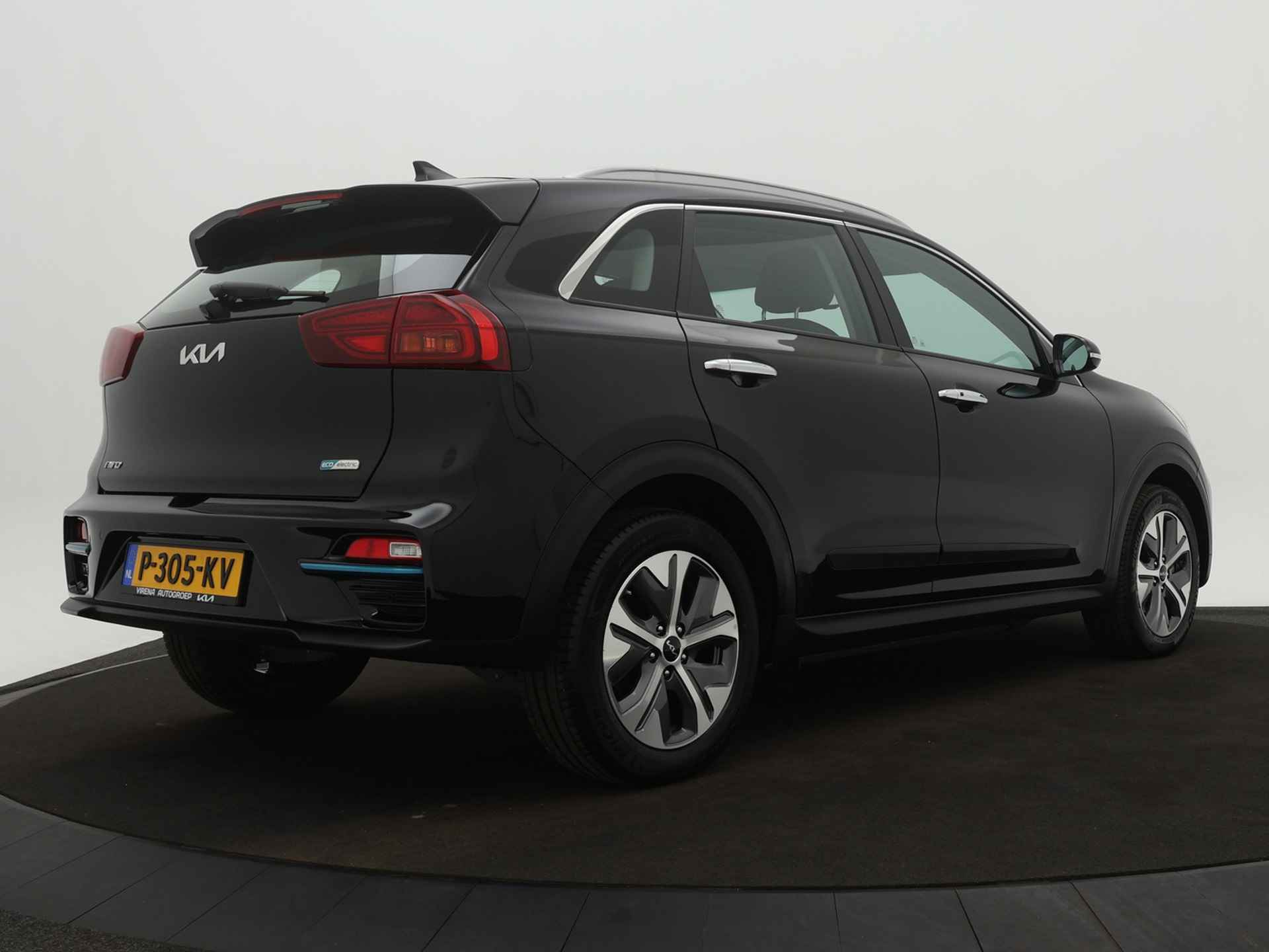 Kia e-Niro DynamicLine 64 kWh * €2000 Subsidie beschikbaar* - Apple CarPlay/Android Auto - Achteruitrijcamera - Adaptieve Cruise Control - Navigatie - Climate Control - Fabrieksgarantie tot 04-2029 - 9/49