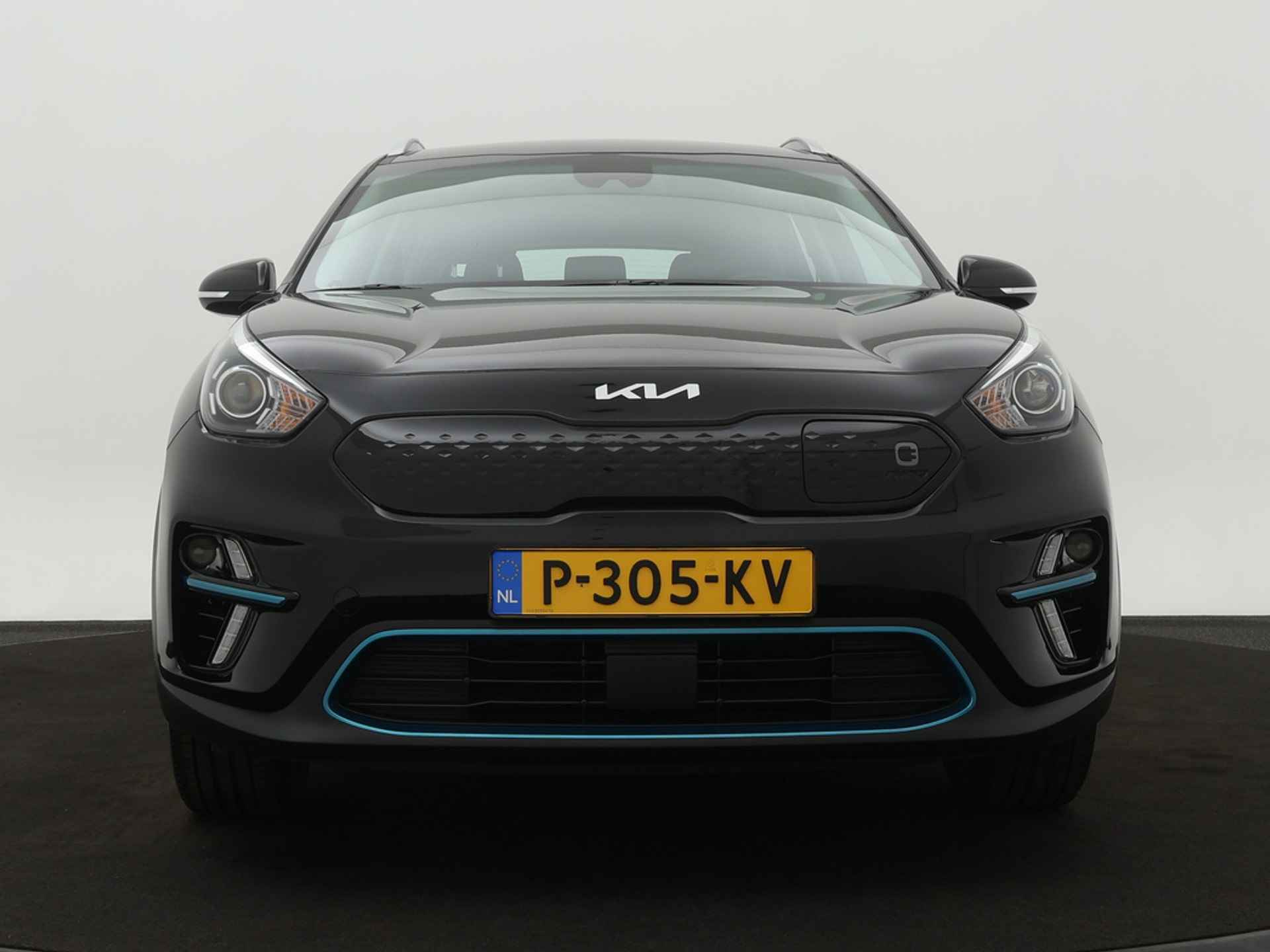 Kia e-Niro DynamicLine 64 kWh * €2000 Subsidie beschikbaar* - Apple CarPlay/Android Auto - Achteruitrijcamera - Adaptieve Cruise Control - Navigatie - Climate Control - Fabrieksgarantie tot 04-2029 - 13/49