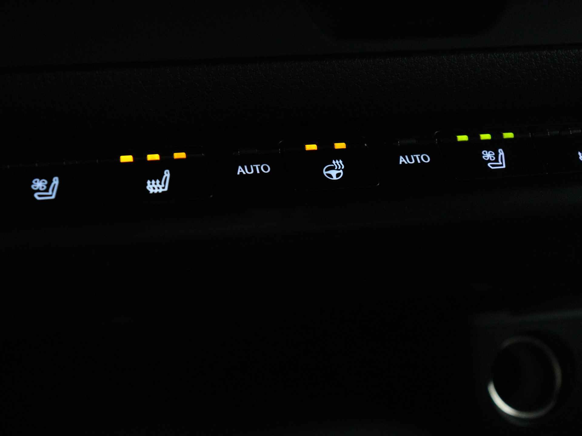 Lexus UX 250h F-Sport Premium | Trekhaak | Mark Levinson Audio | - 13/50