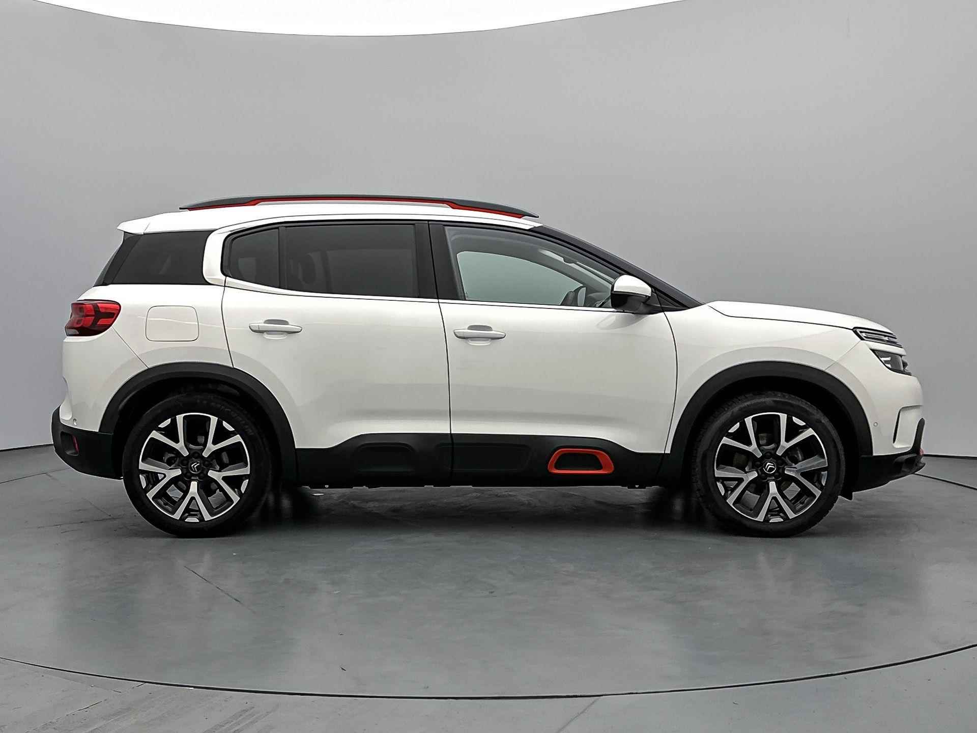 Citroen C5 Aircross Business Plus 1.6 180pk Automaat | Navigatie | Achteruitrijcamera | Led koplampen | Climate Control | Adaptieve Cruise Control | Handsfree Achterklep | Stoel elektrisch+verwarmd | Parkeersensoren v+a | Keyless | Dodehoeksensor | Bluetooth | Apple Carplay / Android Auto | DAB+ radio | Trekhaak | 19" lichtmetalen velgen | - 10/36