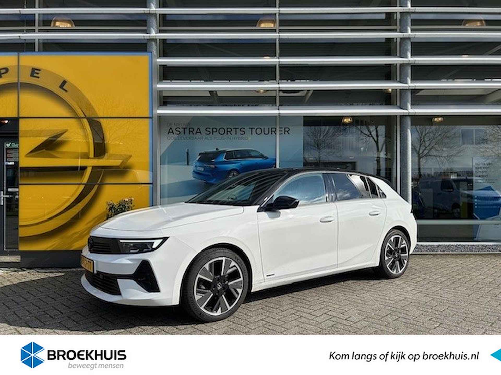 Opel Astra Electric GS 54 kWh | 360"camera | Navigatie | stoelverwarming | stuurverwarming | panorama dak - 1/8