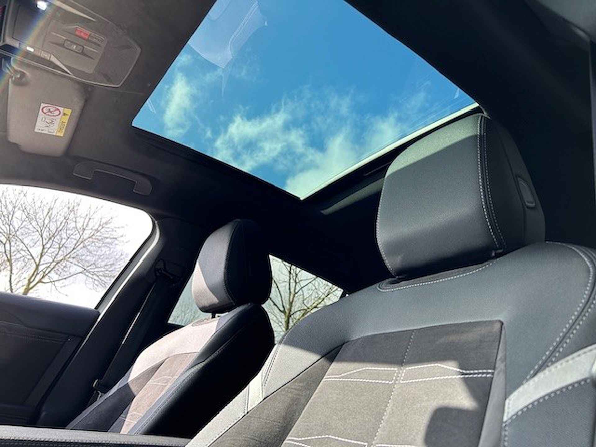 Opel Astra Electric GS 54 kWh | 360"camera | Navigatie | stoelverwarming | stuurverwarming | panorama dak - 6/8