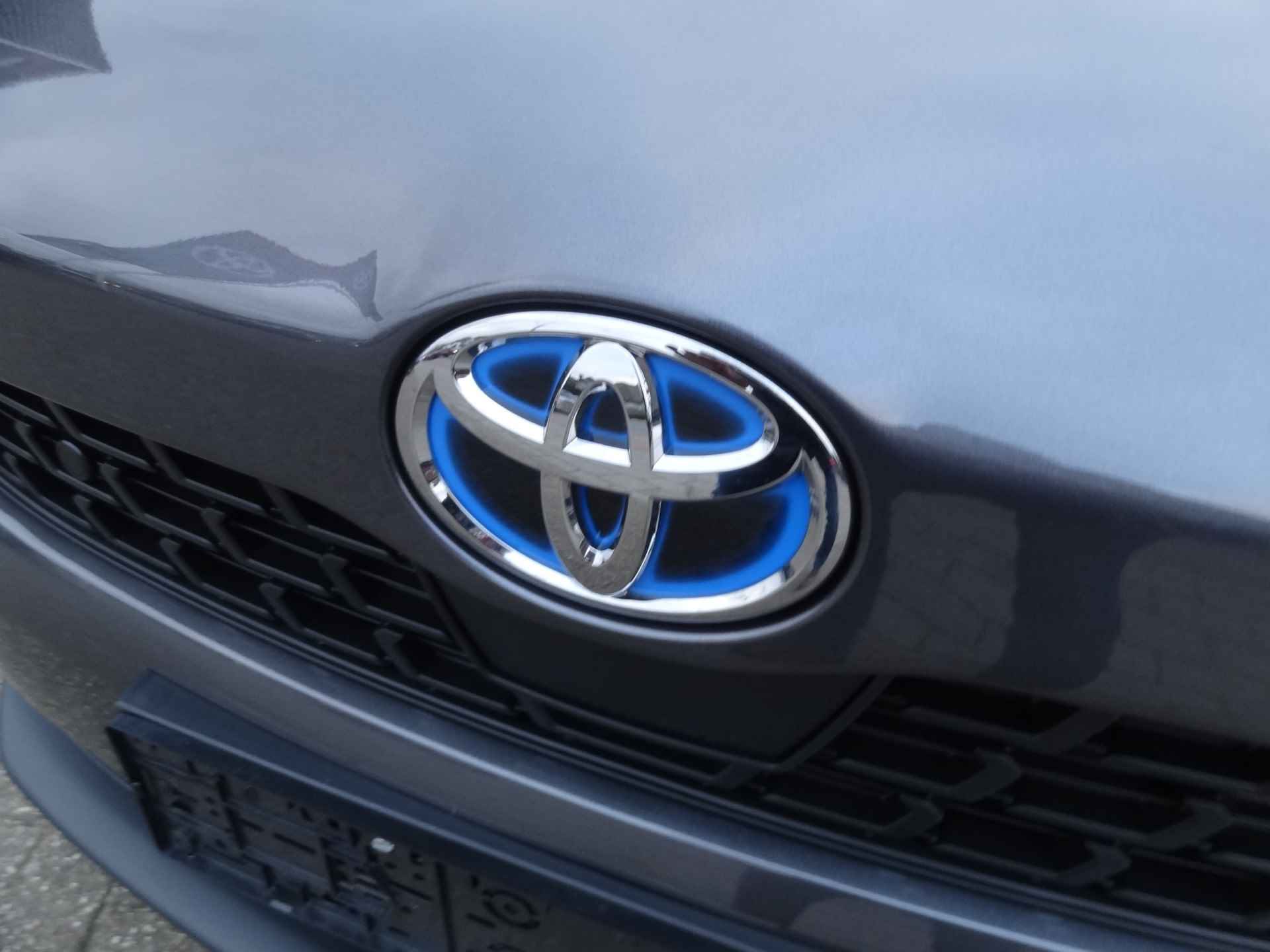 Toyota Yaris Cross 1.5 Hybrid Style panoramadak / elektr.achterklep / stoelverwarming - 9/38