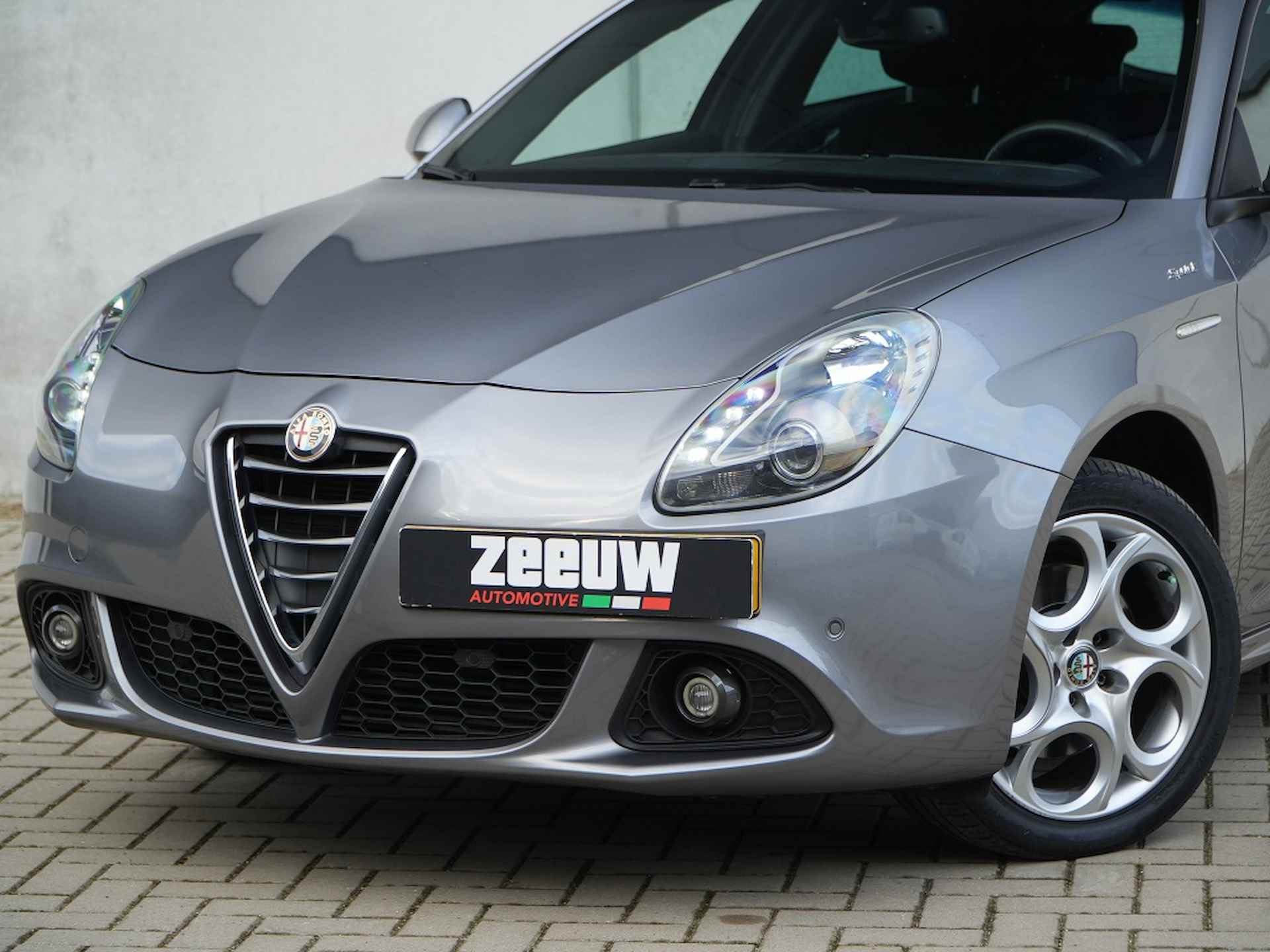 Alfa romeo Giulietta 1.4 Turbo 170 PK TCT Sprint | Sport | Navi | Cruise | 17" - 2/45