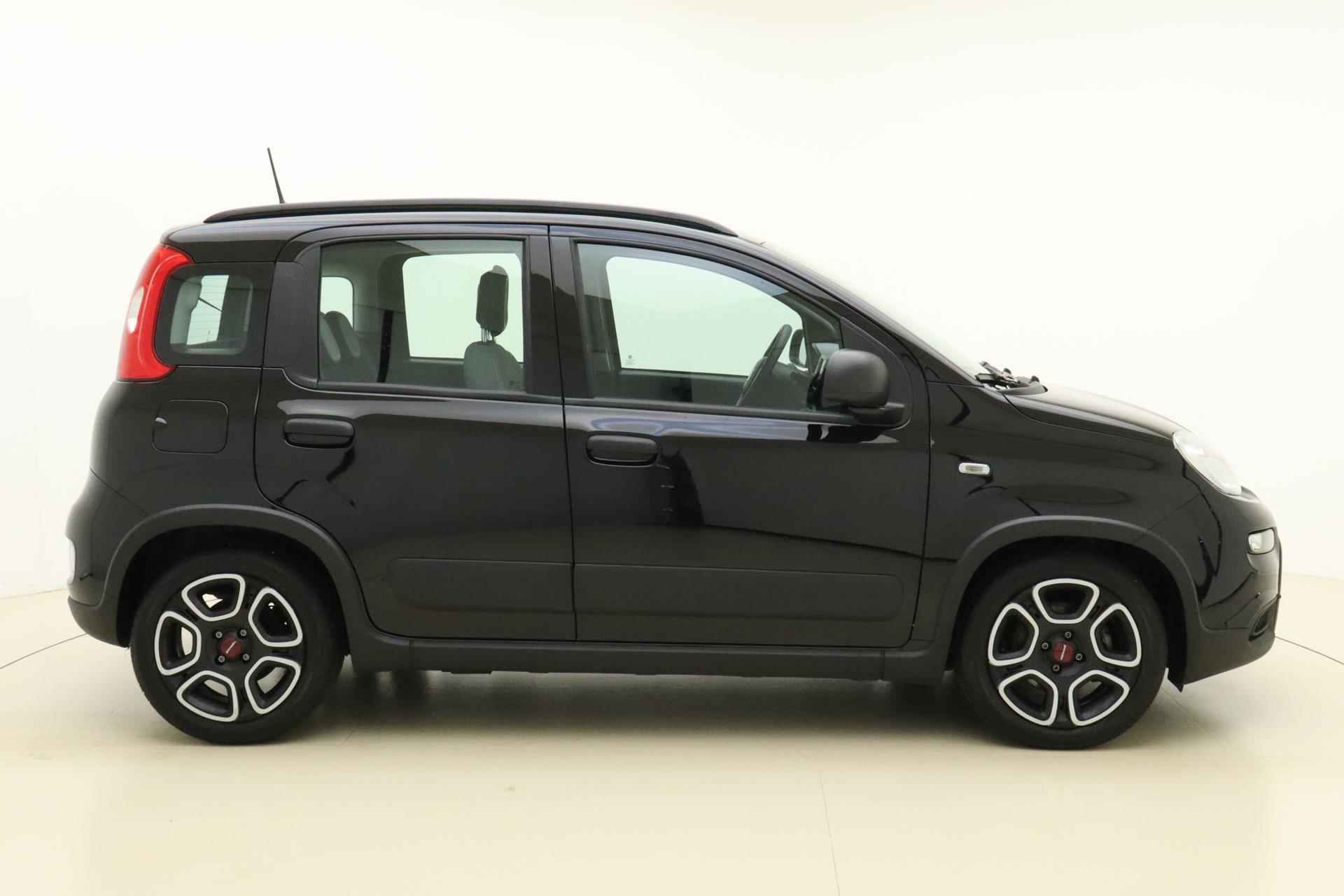 Fiat Panda 1.0 Hybrid City Life 69 PK | Handgeschakeld | Airco | Radio | USB | AUX | Bluetooth | 1e eigenaar | Voorraad - 9/25