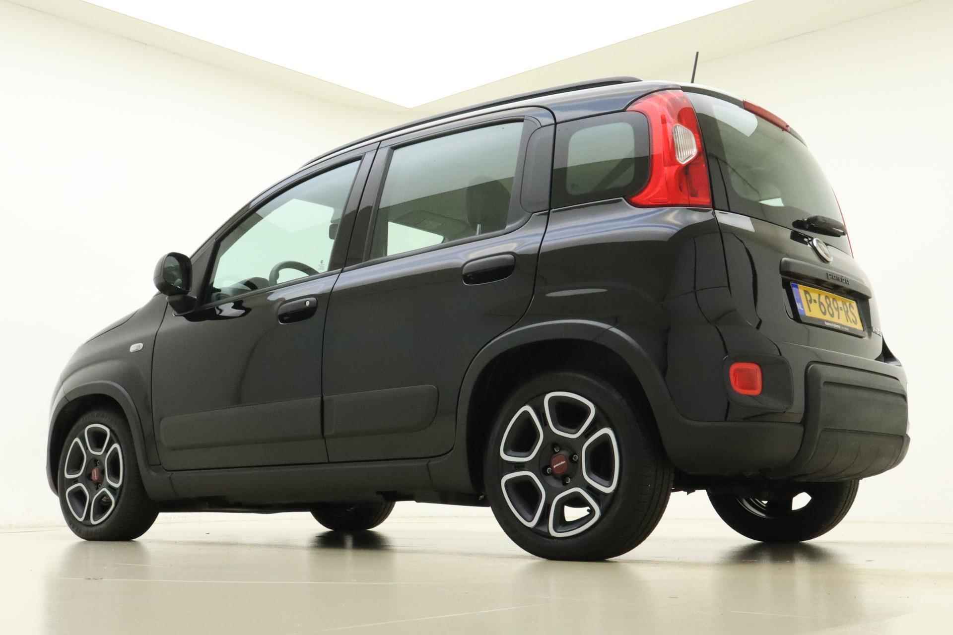 Fiat Panda 1.0 Hybrid City Life 69 PK | Handgeschakeld | Airco | Radio | USB | AUX | Bluetooth | 1e eigenaar | Voorraad - 12/25