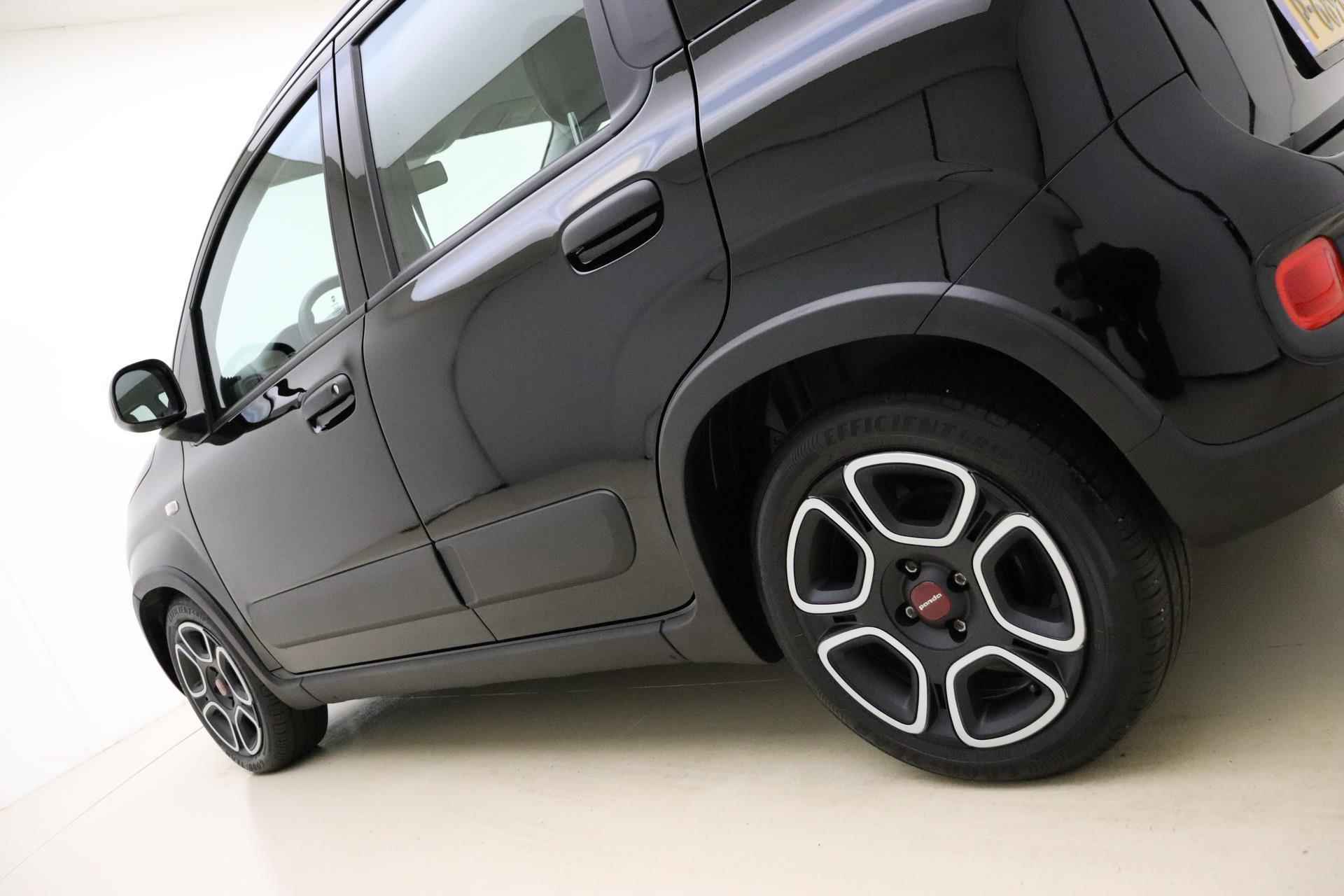 Fiat Panda 1.0 Hybrid City Life 69 PK | Handgeschakeld | Airco | Radio | USB | AUX | Bluetooth | 1e eigenaar | Voorraad - 16/25