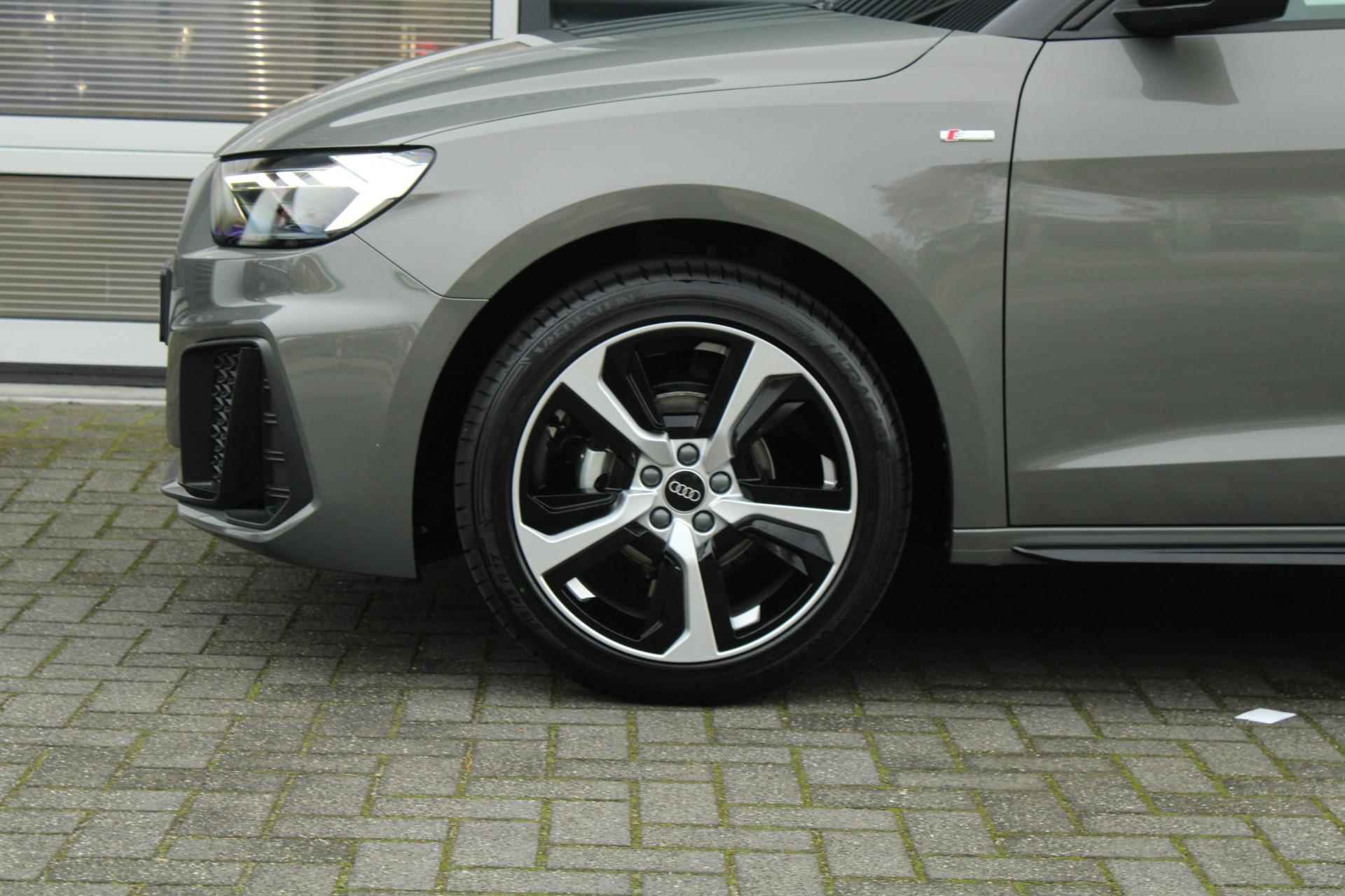 Audi A1 Sportback 25 TFSI 95pk S-tronic S Edition | 17" Velgen | Zwart Optiek Plus - 14/39