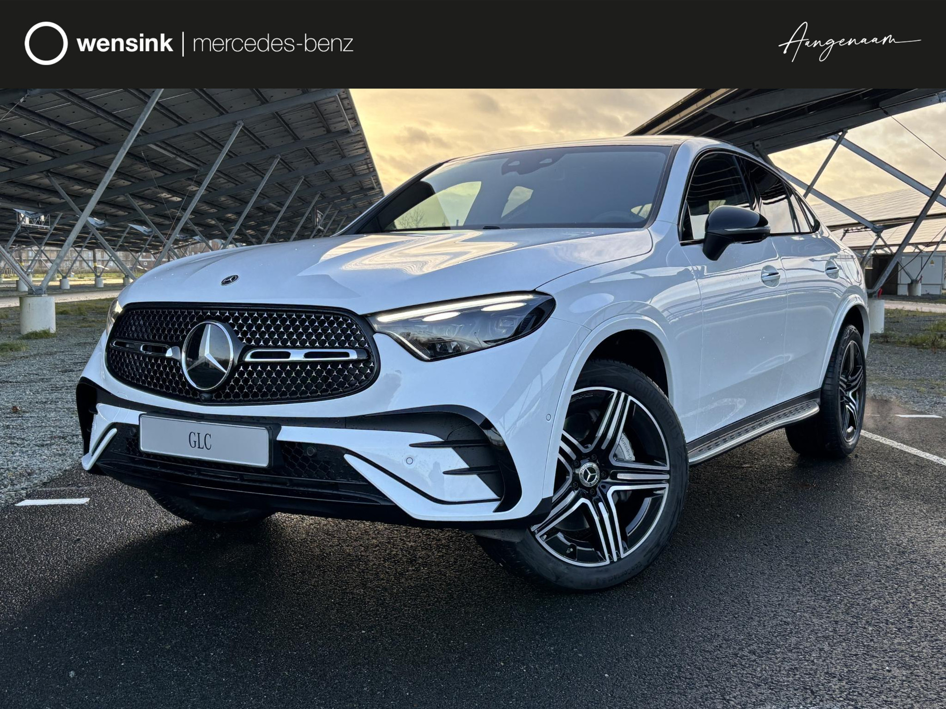 Mercedes-Benz GLC 300e 4MATIC Sport Edition | Head-Up Display | Panoramadak | Energizing Pakket | Burmester | Stoel Verwarming/Verkoeling | Rijassistentie Pakket Plus | 360 Camera | Digital light |